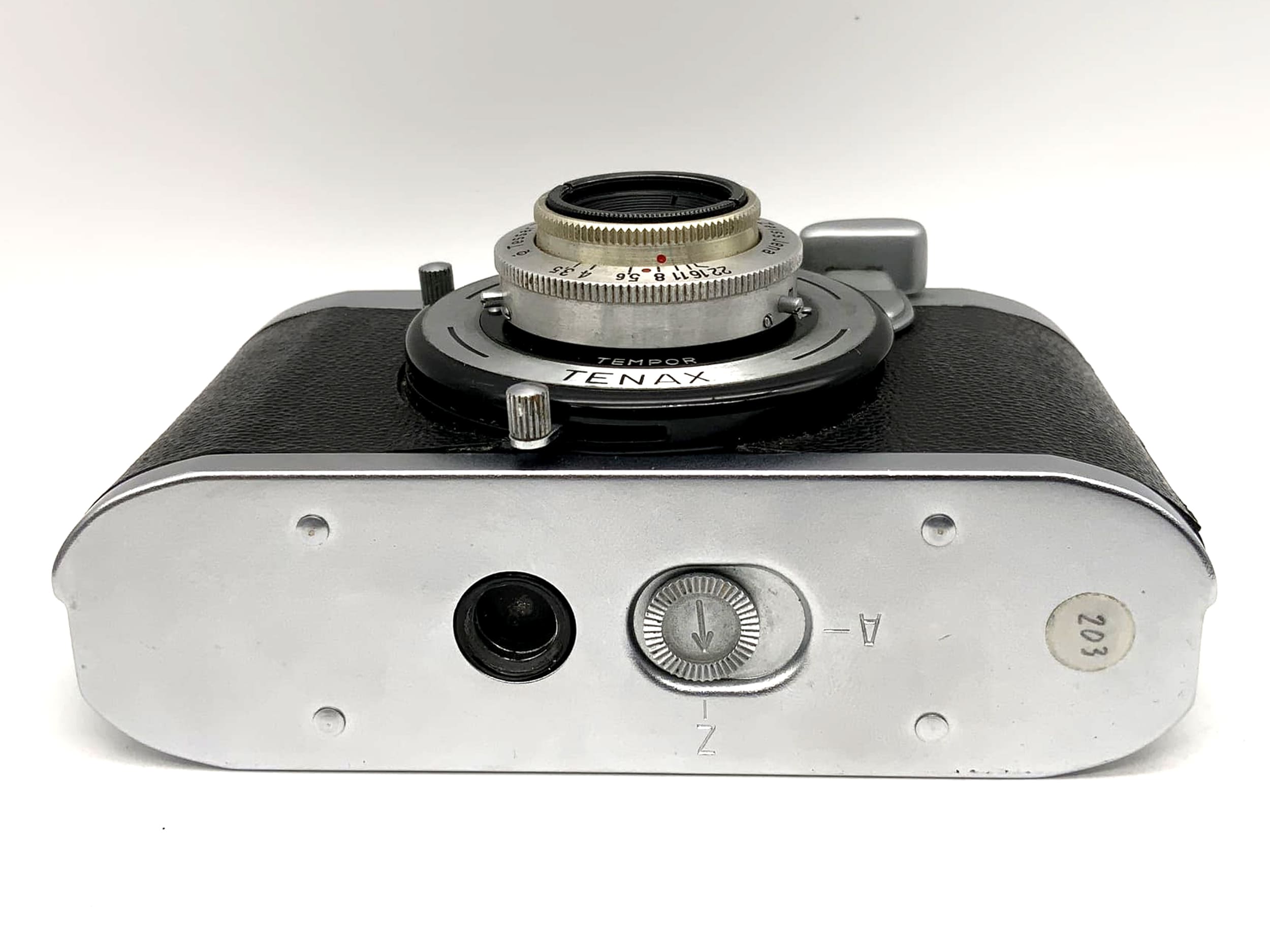 Zeiss Ikon Tenax viewfinder camera with Carl Zeiss Tessar 1:3.5/37.5 Tempor