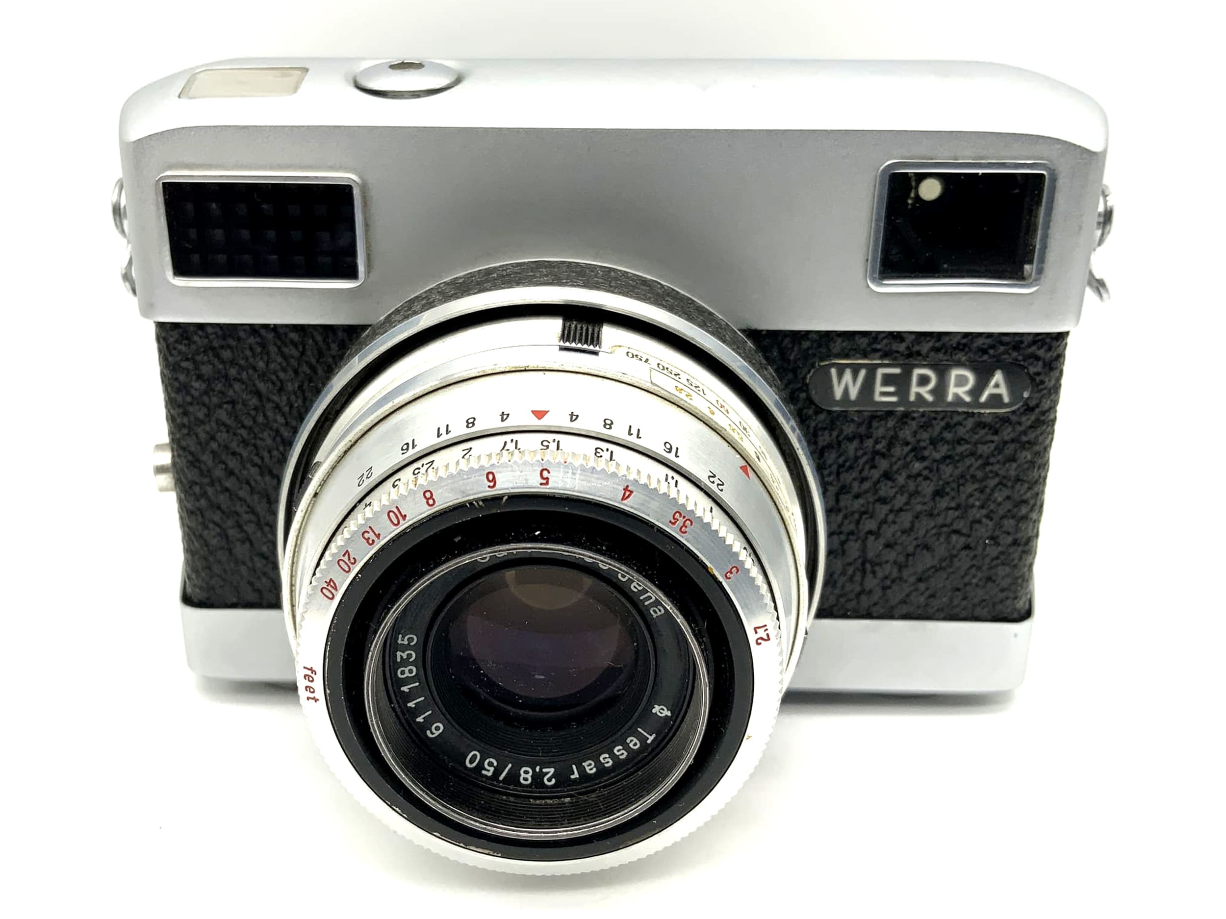 Carl Zeiss Jena Werra 1 viewfinder camera with Tessar 2.8/50 Prestor RVS black