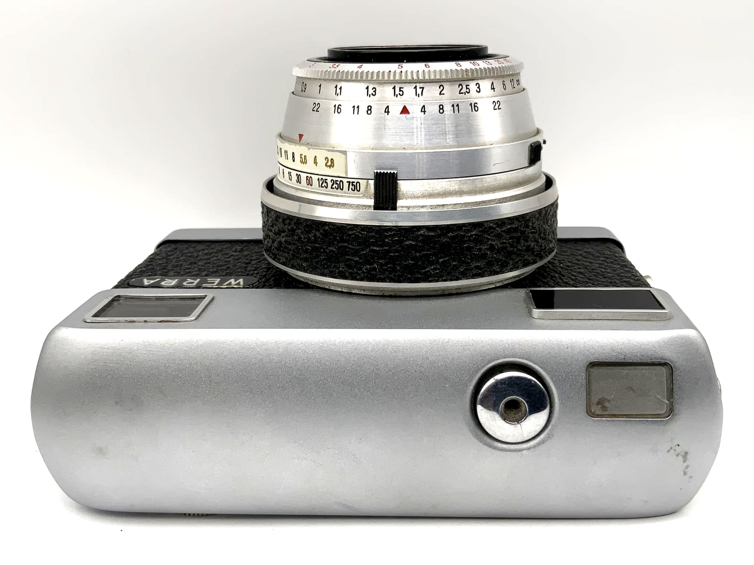 Carl Zeiss Jena Werra 1 viewfinder camera with Tessar 2.8/50 Prestor RVS black