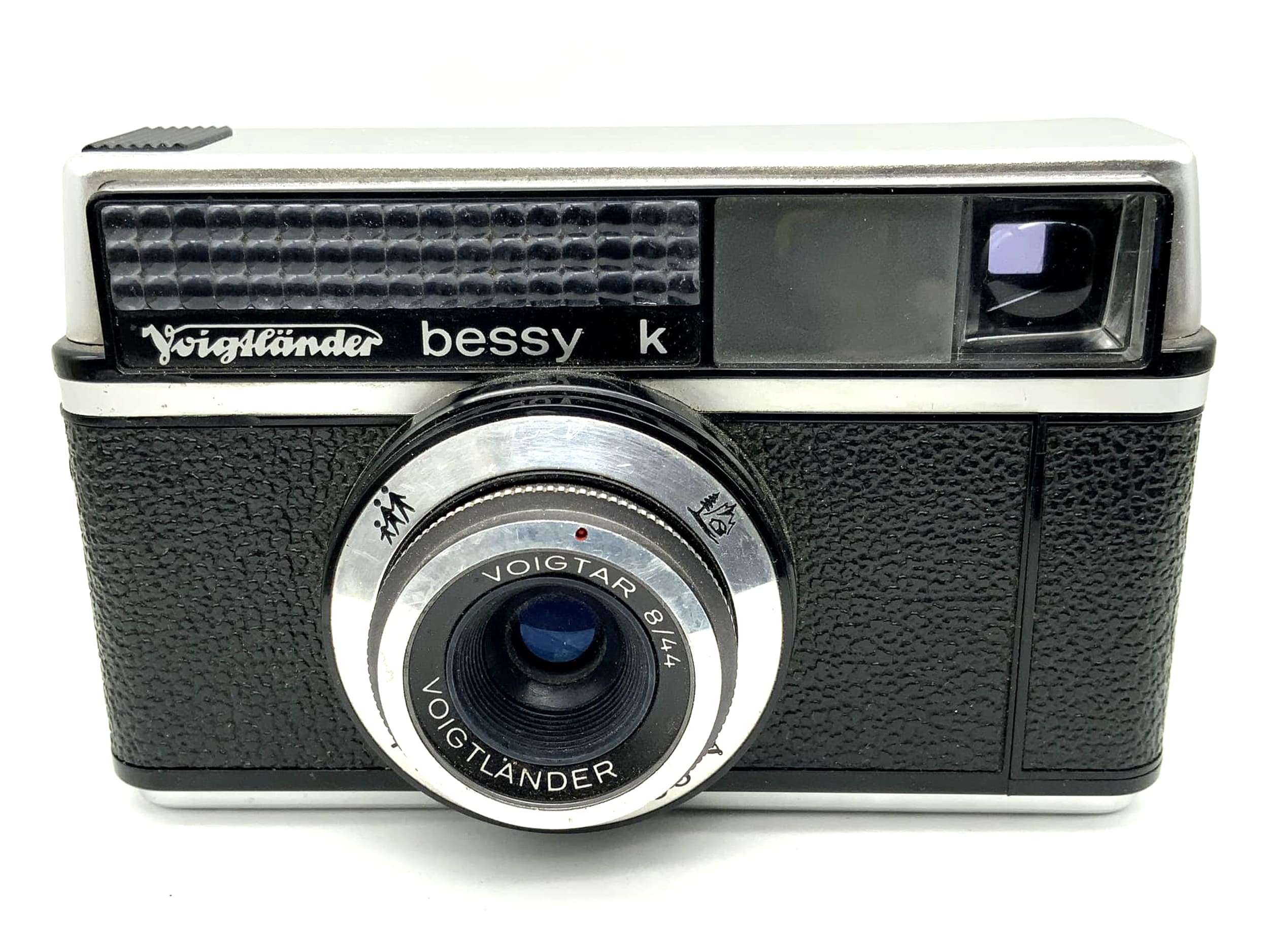 Voigtländer bessy k viewfinder camera with Voigtar 8/44 analog camera Prontor 200 v