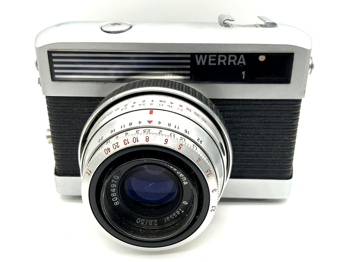 Carl Zeiss Jena Werra 1 viewfinder camera with Tessar 2.8/50 Prestor RVS black