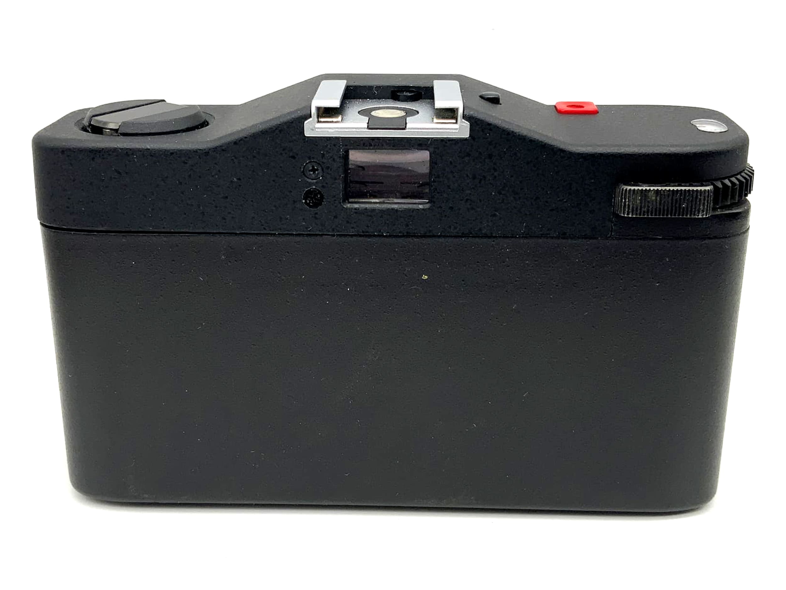 Minox 35 EL rangefinder camera with Color-Minotar 1:2.8 f=35mm Point&amp;Shoot lens