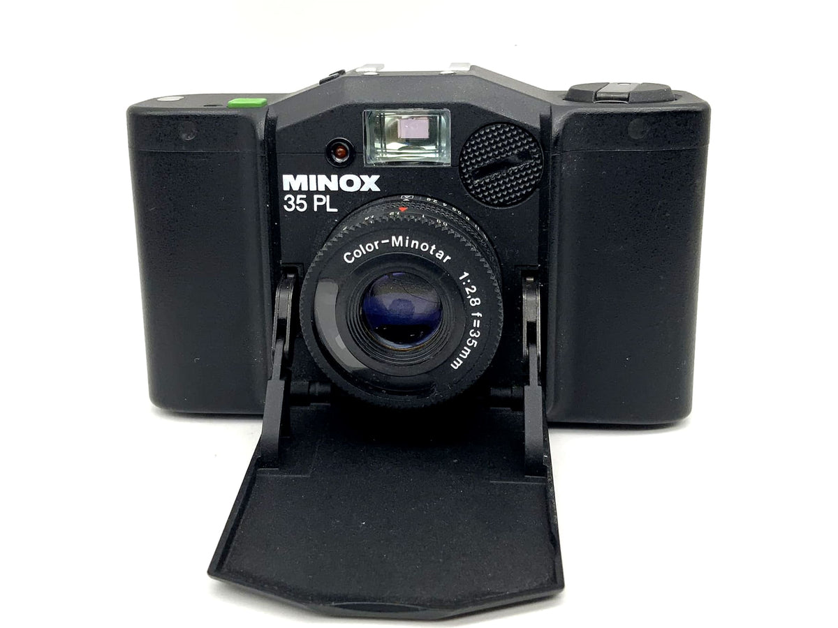 Minox 35 PL viewfinder camera with Color-Minotar 2.8/35 analog camera Point&amp;Shoot