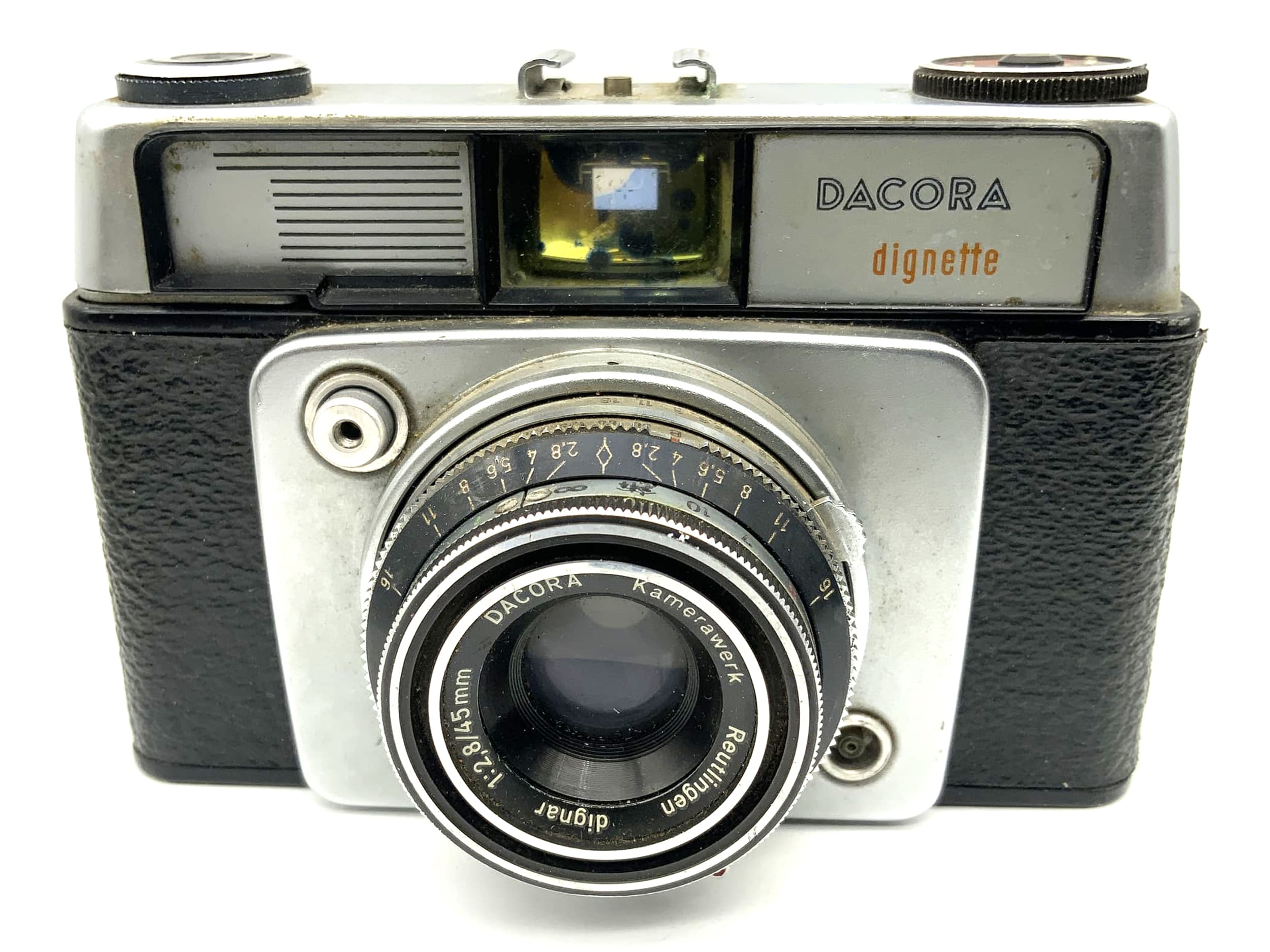 Dacora dignette viewfinder camera with dignar 1:2.8/45mm analogue camera
