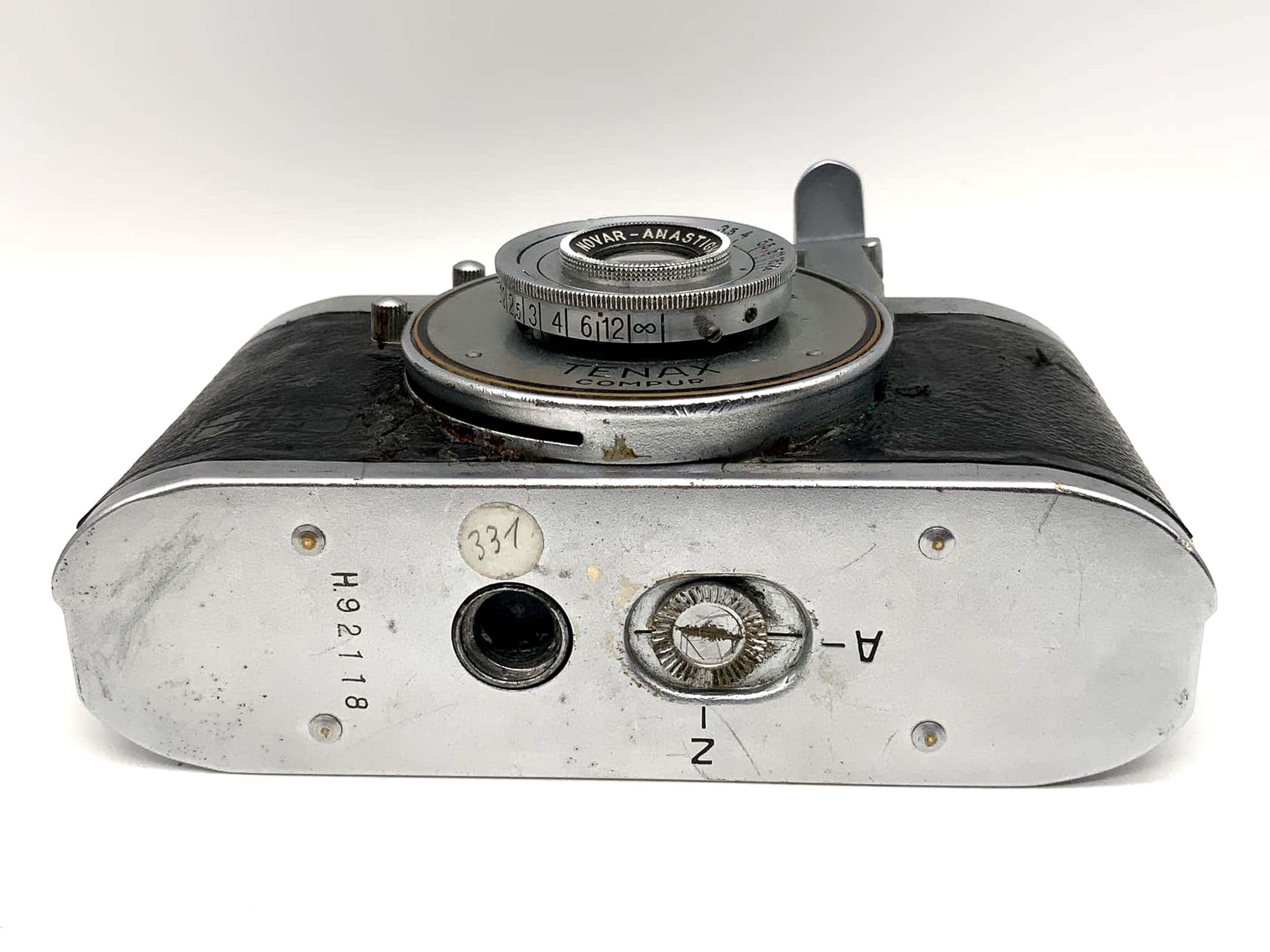 Zeiss Ikon Tenax viewfinder camera with Novar Anastigmat 1:3.5 3.5cm analog camera