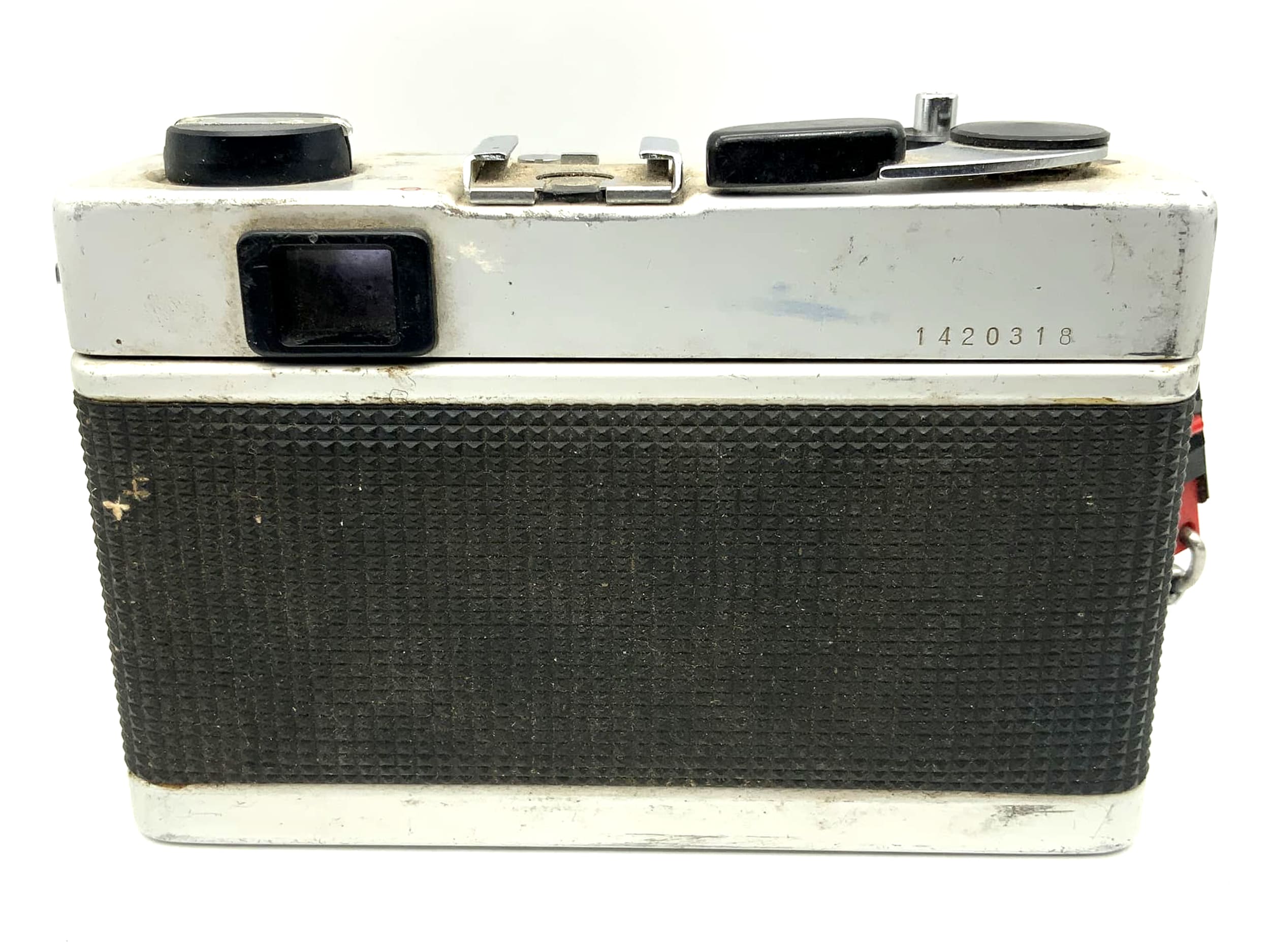 Revue electronic C rangefinder camera with Automatic Cosinon 1:2.7/38mm! Light meter defective!