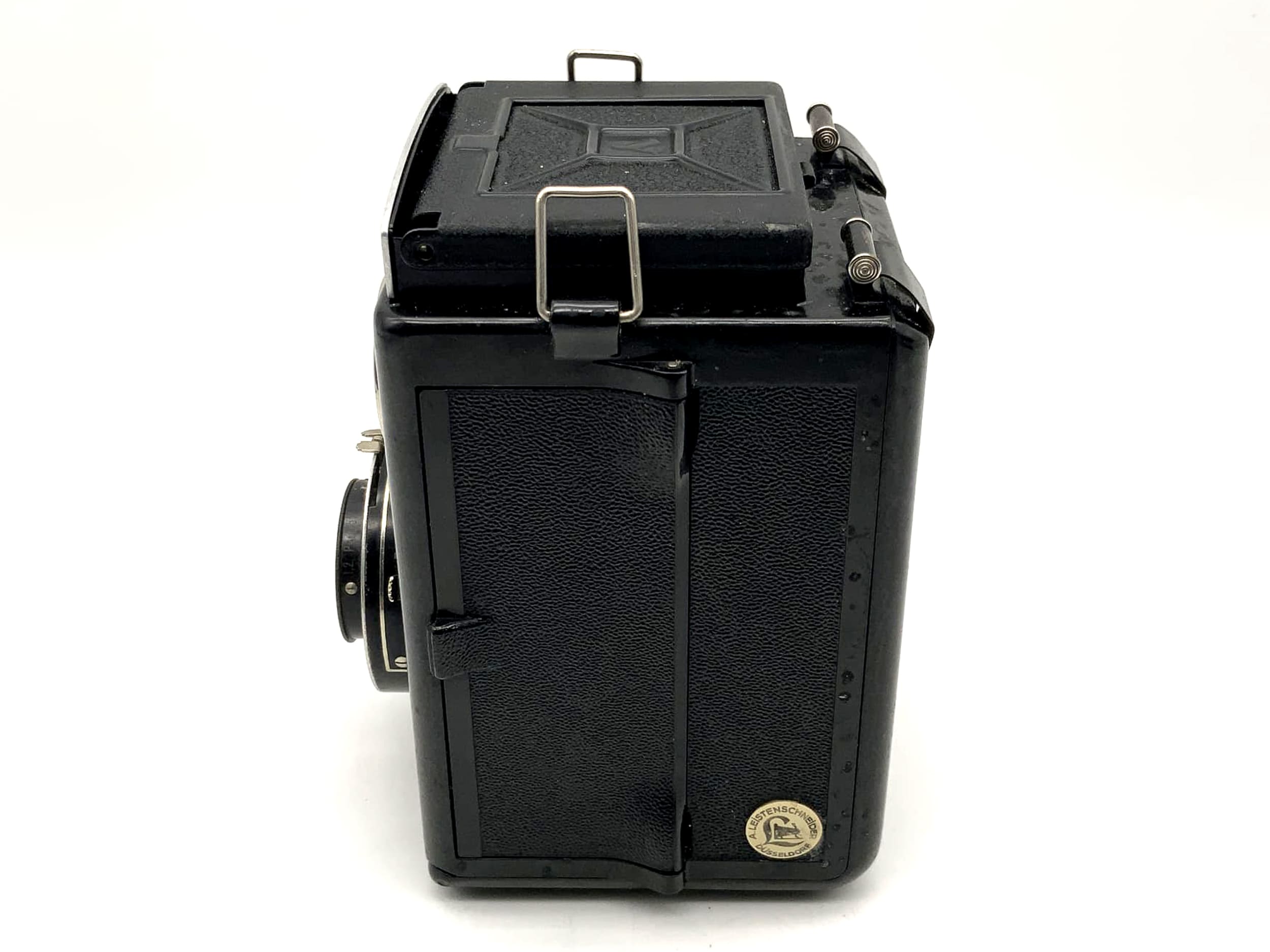 Voigtländer Brillant TLR with Anastigmat Voigtar 1:7.7 F=7.5cm twin-lens camera