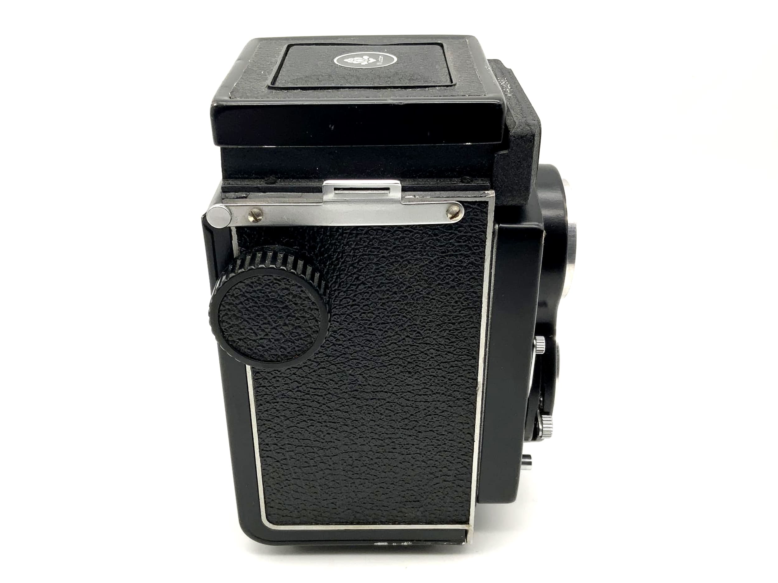 Dandong Mudan TLR with MD DZH 1:3.5/75mm Chinese camera defect