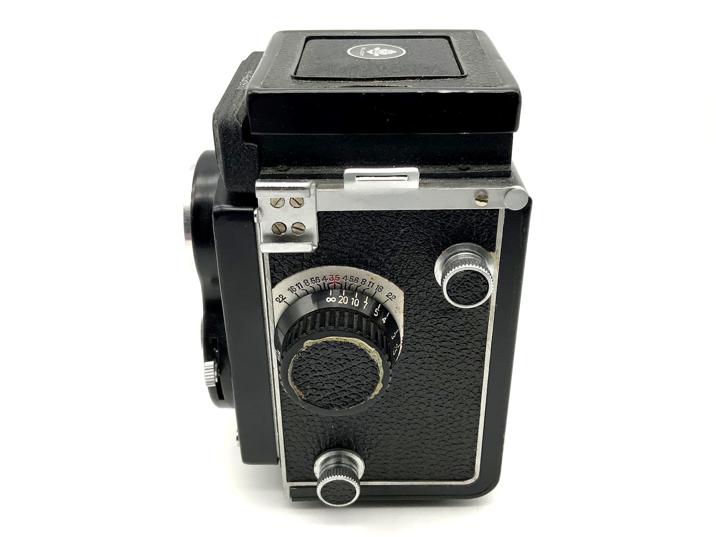 Dandong Mudan TLR with MD DZH 1:3.5/75mm Chinese camera defect