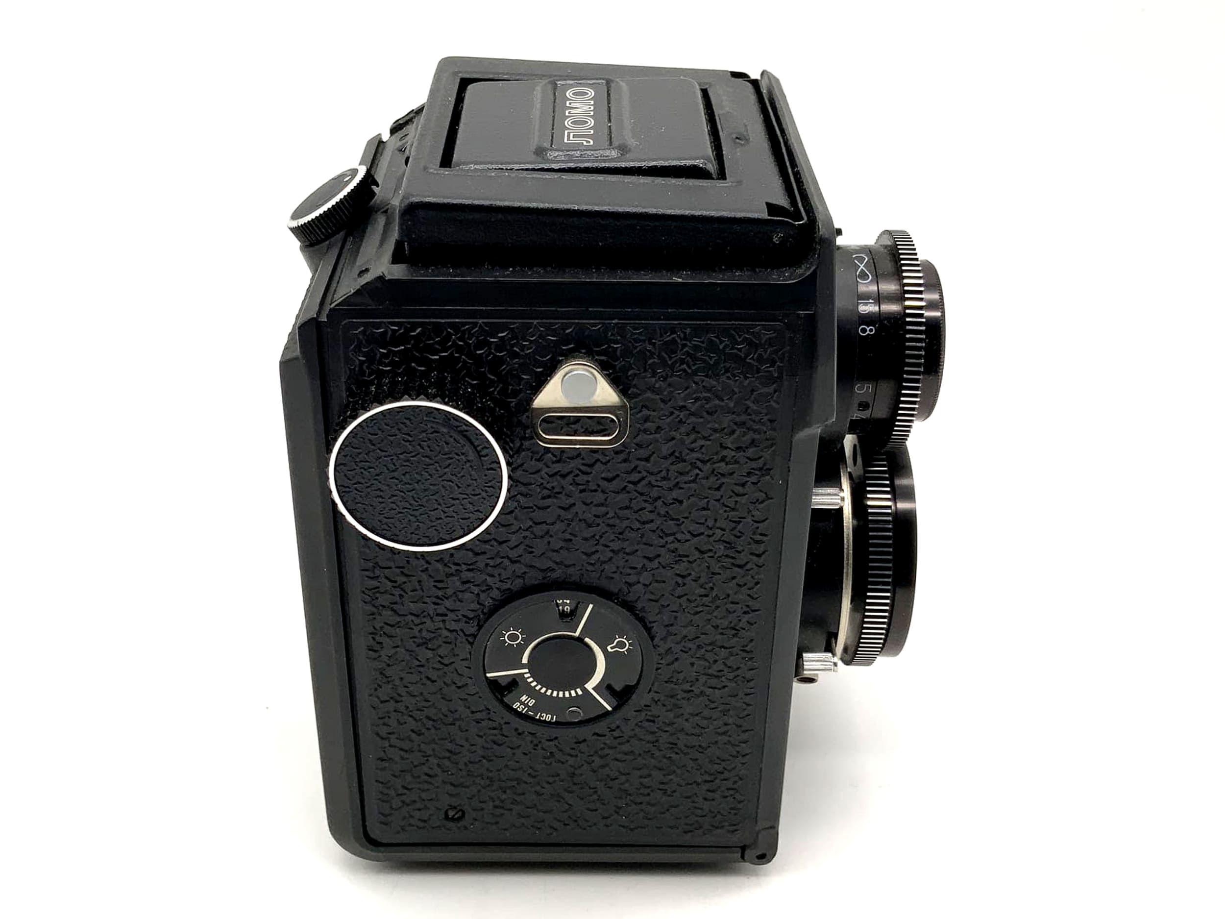 Lomo Lubitel 166 universal TLR with T-22 4.5/75 USSR twin-lens camera (defective)