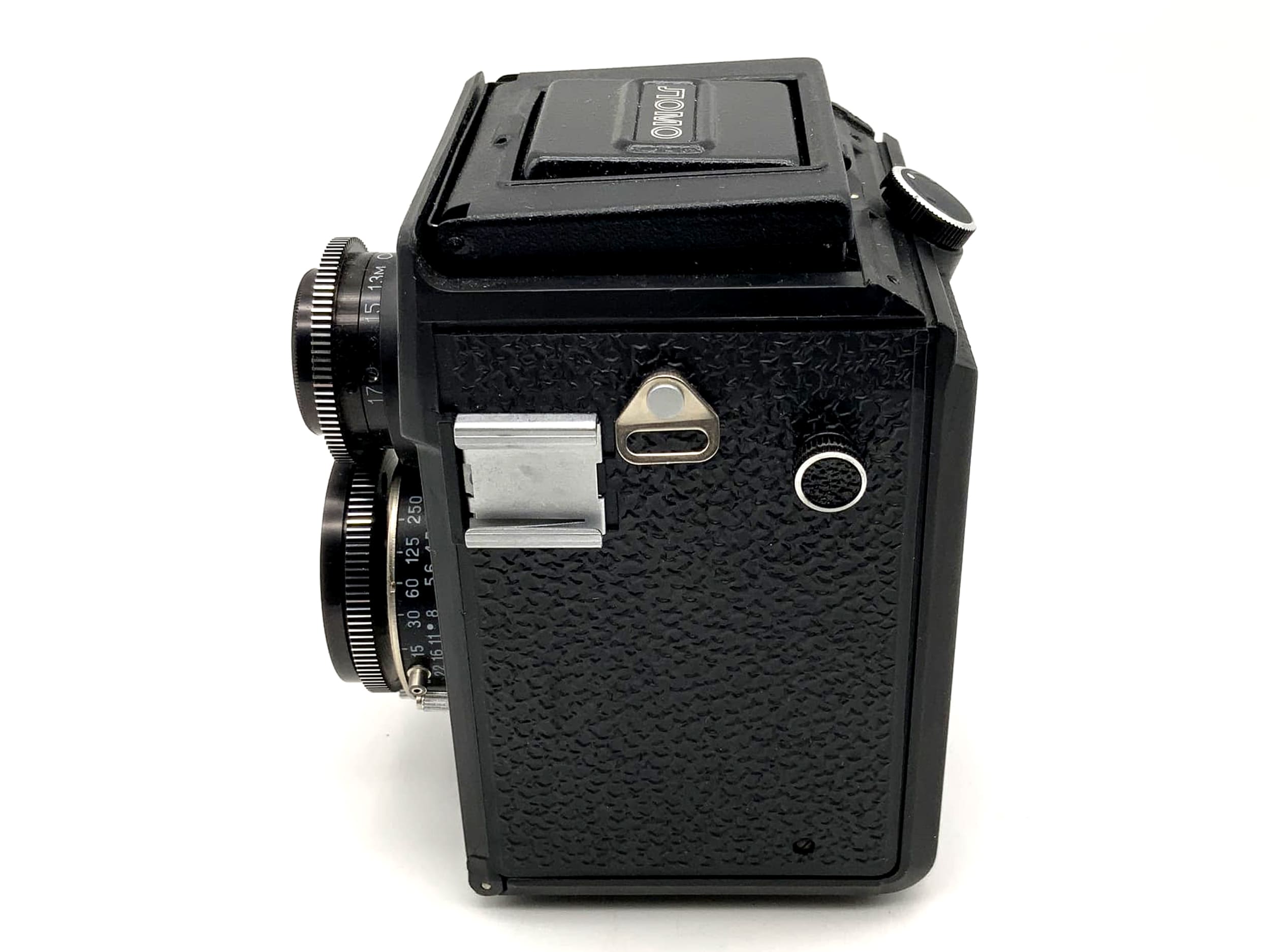 Lomo Lubitel 166 universal TLR with T-22 4.5/75 USSR twin-lens camera (defective)