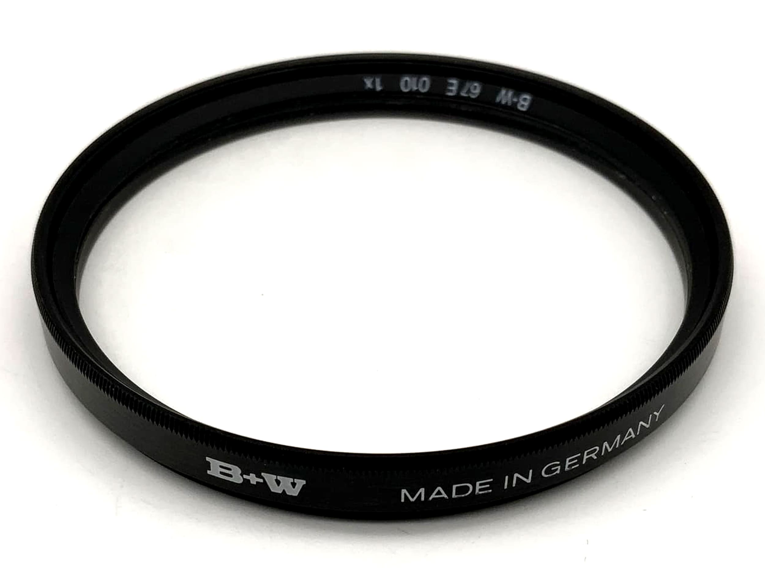 B+W UV-Haze 010 1x Filter 67mm Circular Filter Thread M67