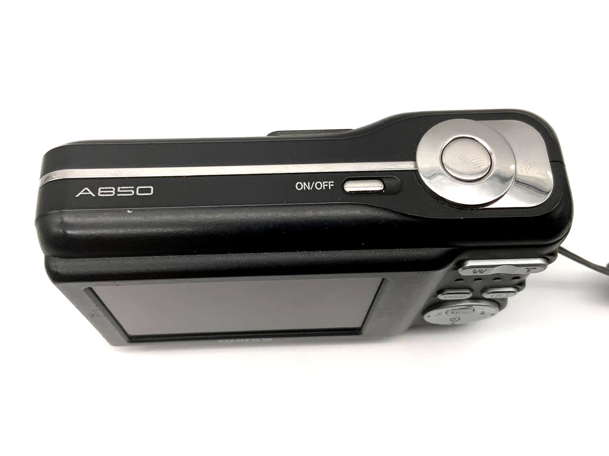 Fujifilm A850 with Fujinon Zoom Lens 3x f=6.1-18.3mm 1:2.8-4.9 8.1 Mega Pixels