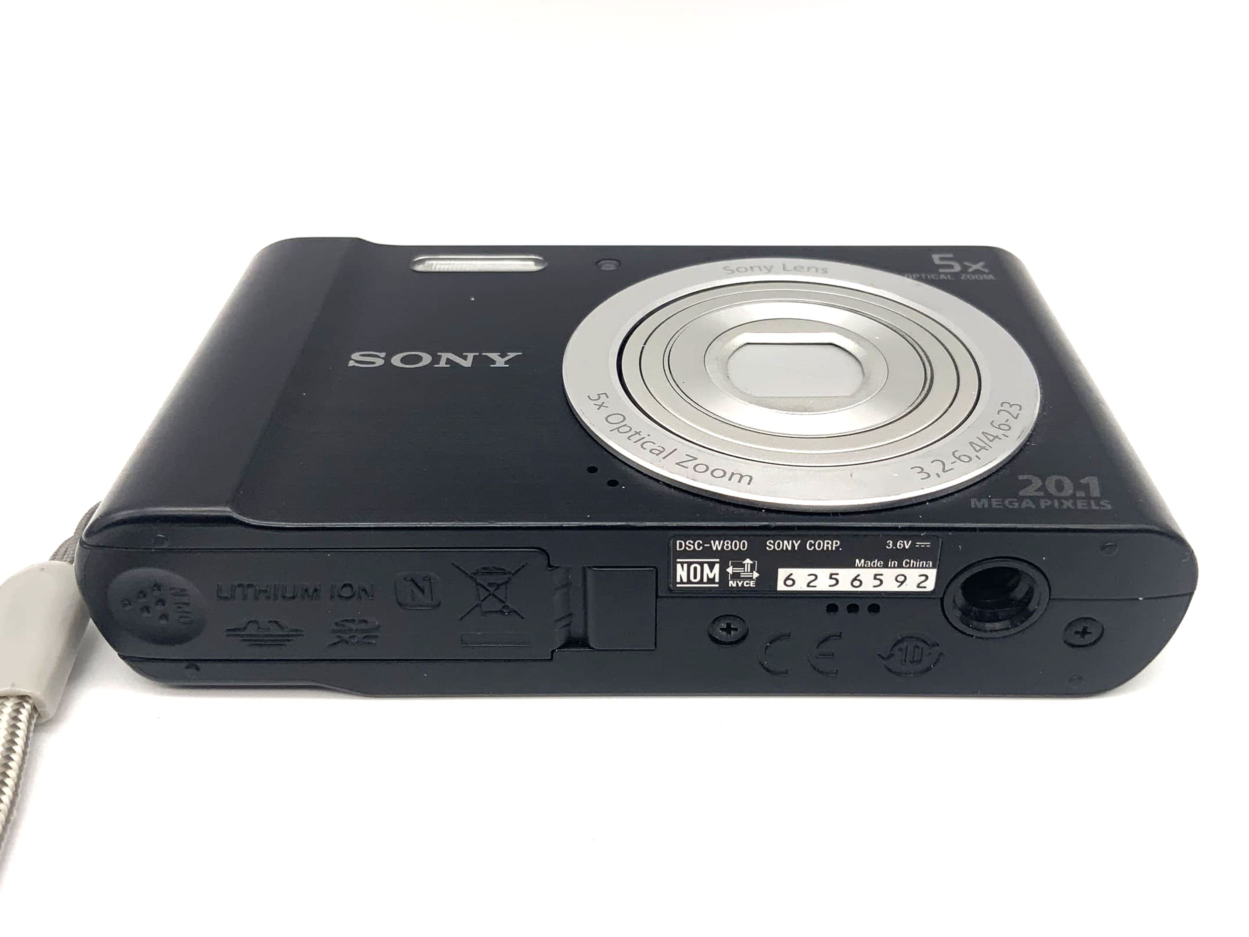 Sony Cyber ​​Shot DSC-W800 with 5x optical zoom 3.2-6.4/4.6-23 20.1 Mega Pixels