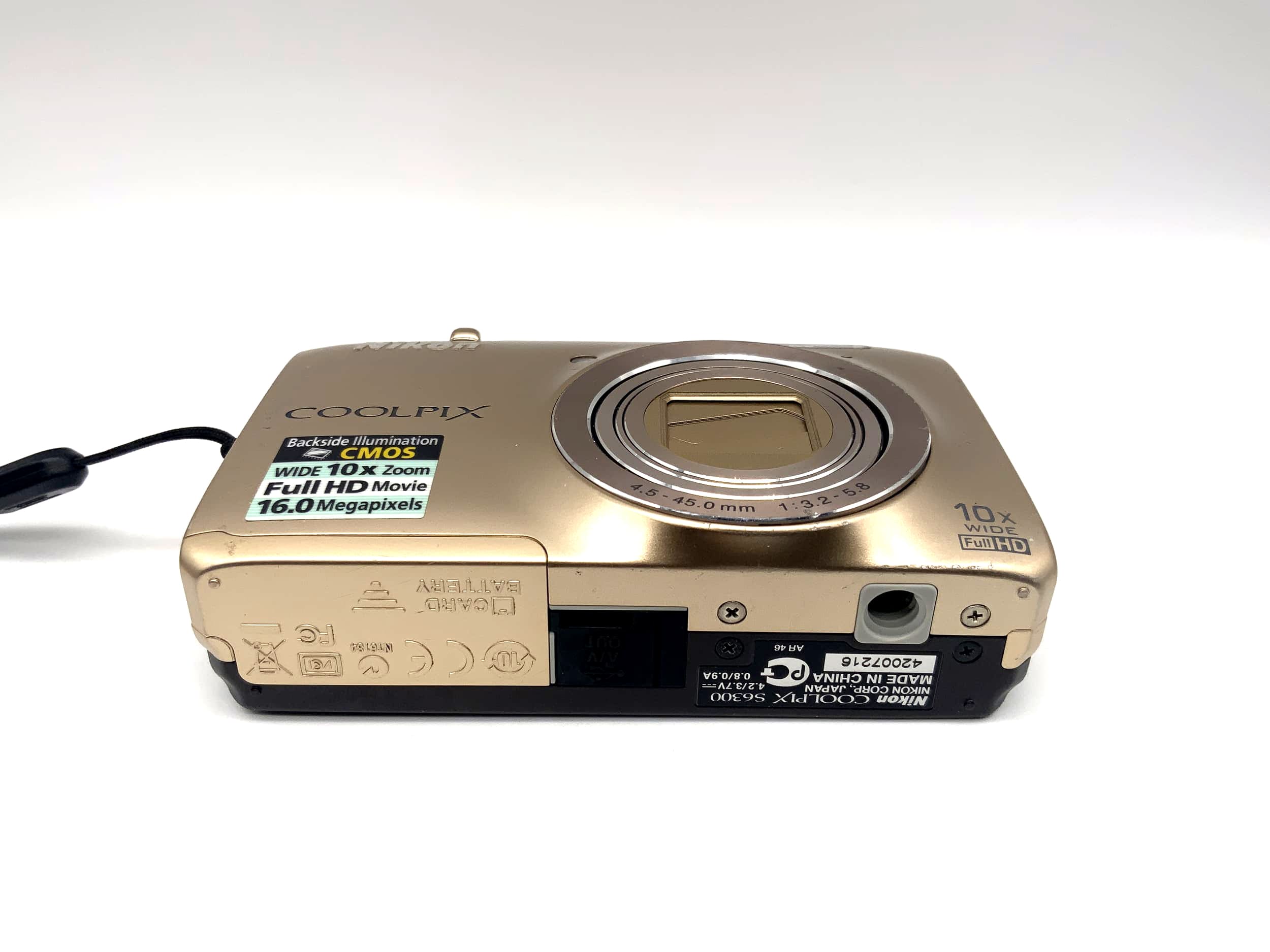Nikon Coolpix S6300 with Nikkor 10x Wide ED VR 4.5-45.0mm 1:3.2-5.8 16.0 MP