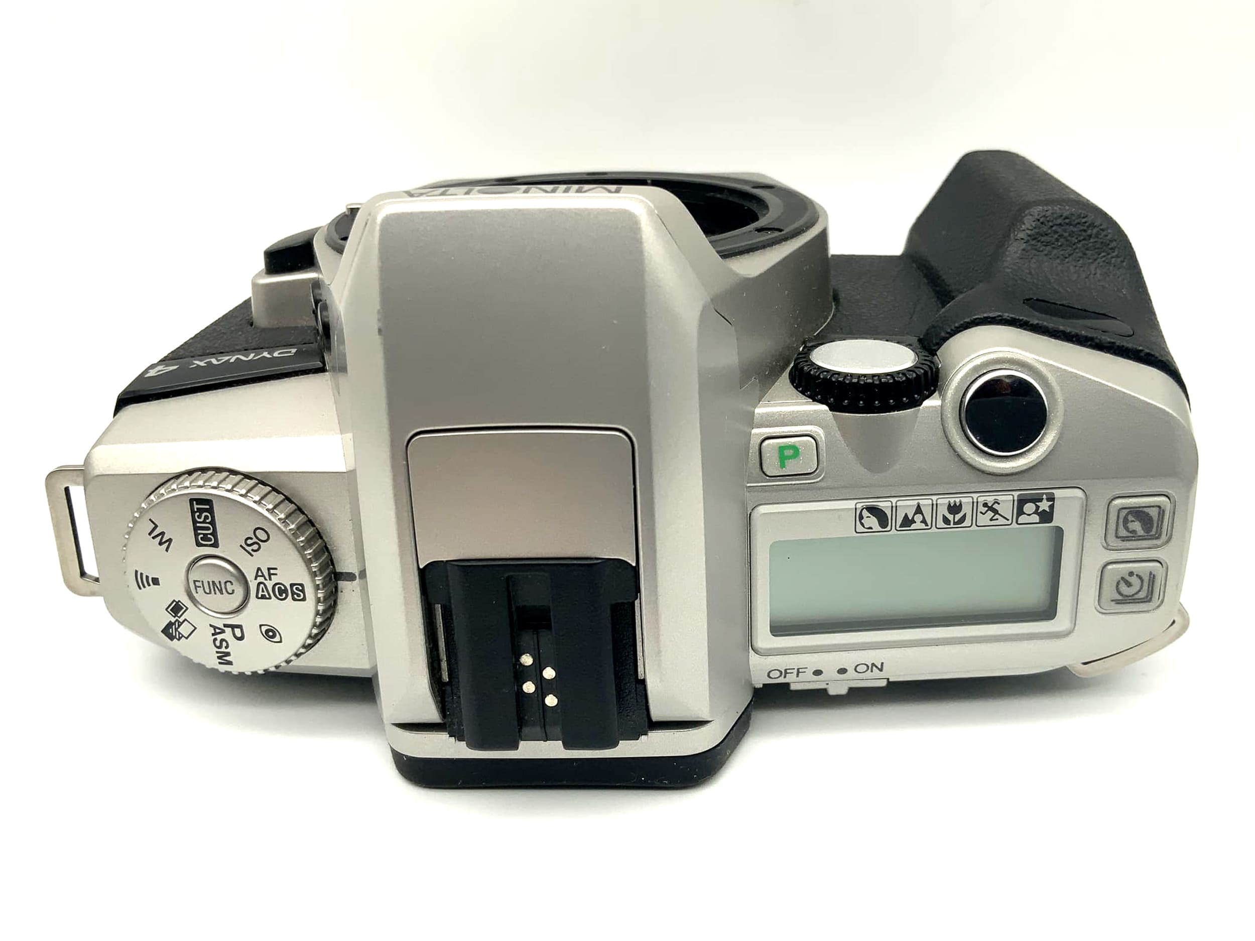 Minolta Dynax 4 35mm SLR analog body (Minolta AF)