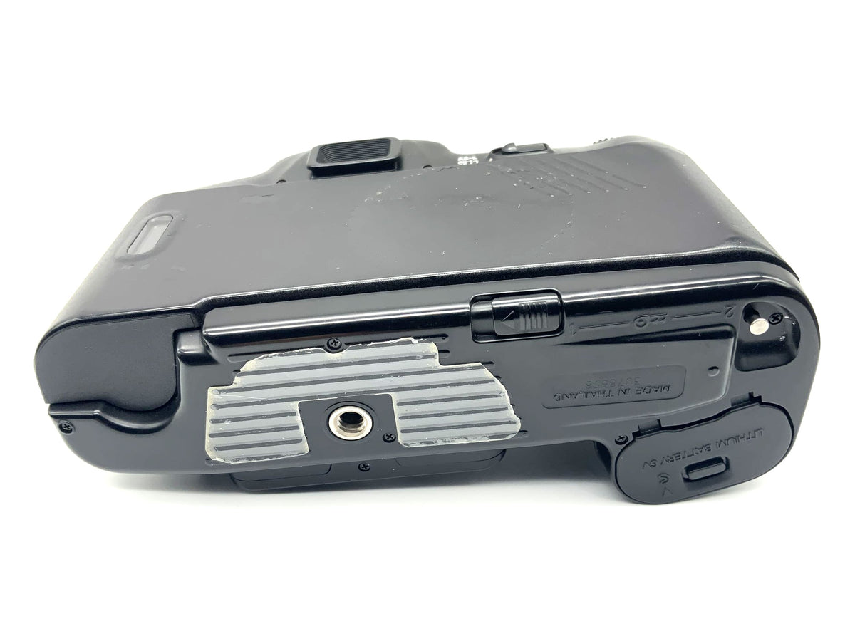 Nikon F-601 35mm SLR analog camera body (Nikon AF)