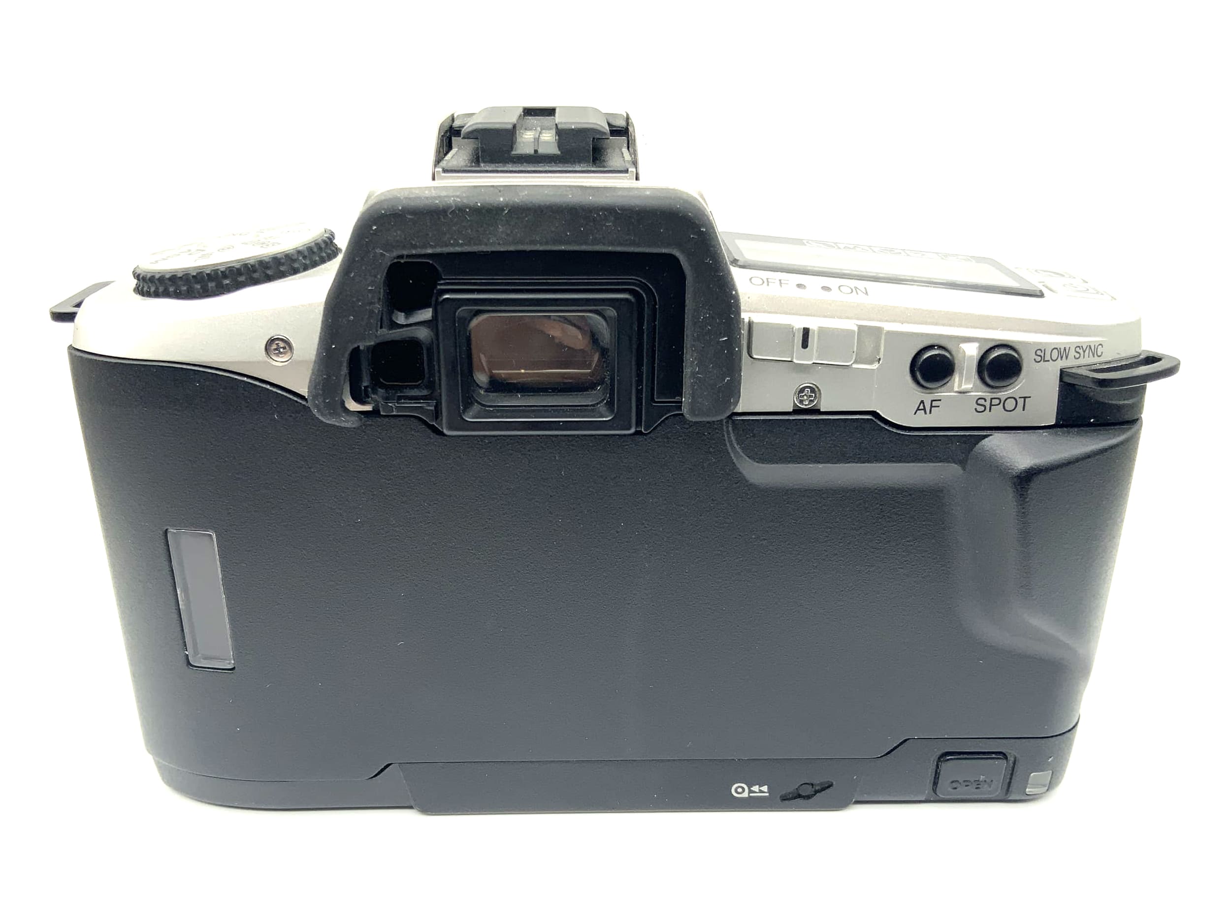 Minolta Dynax 5 35mm SLR analog camera body (Minolta AF)