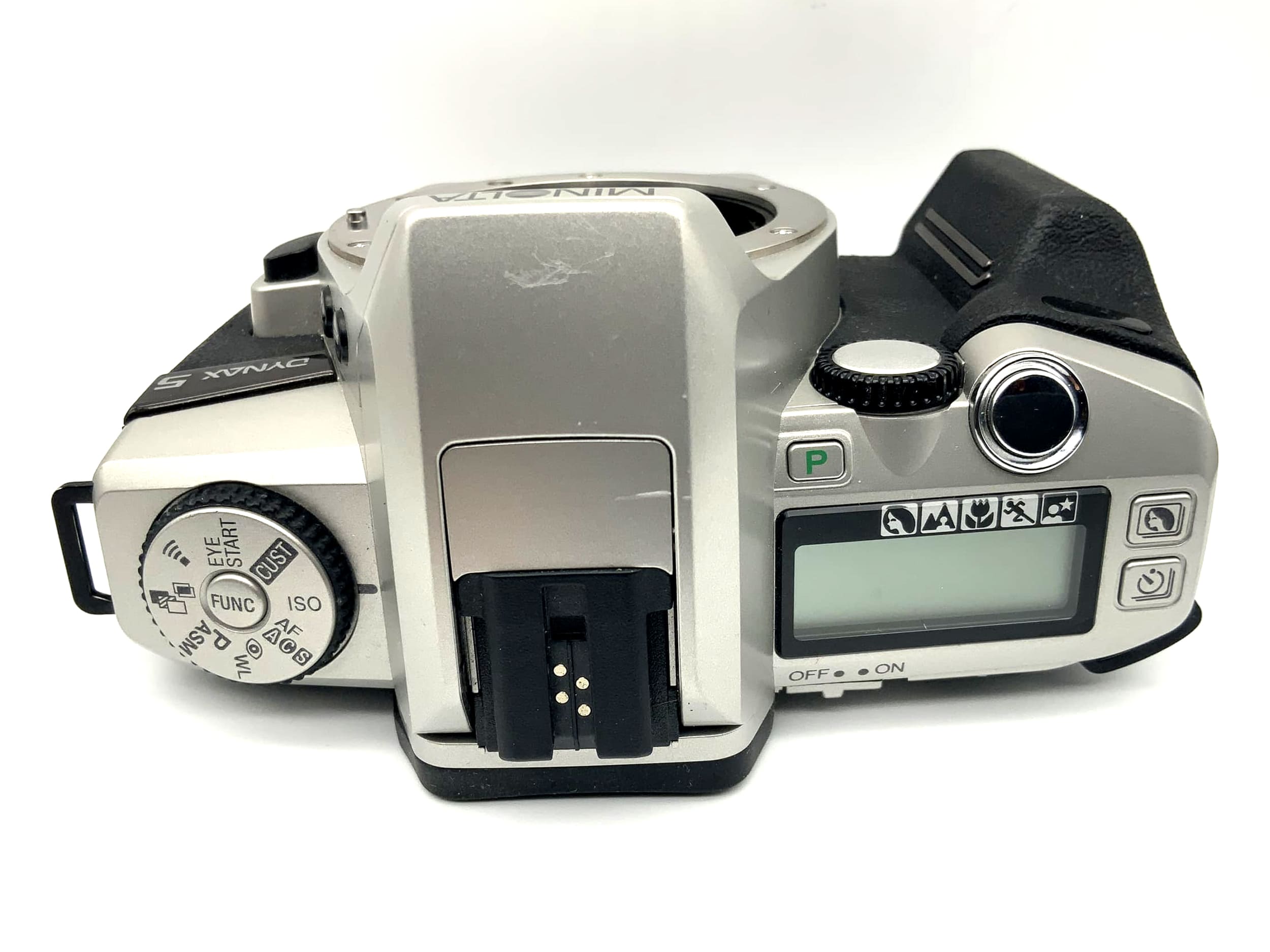 Minolta Dynax 5 35mm SLR analog camera body (Minolta AF)