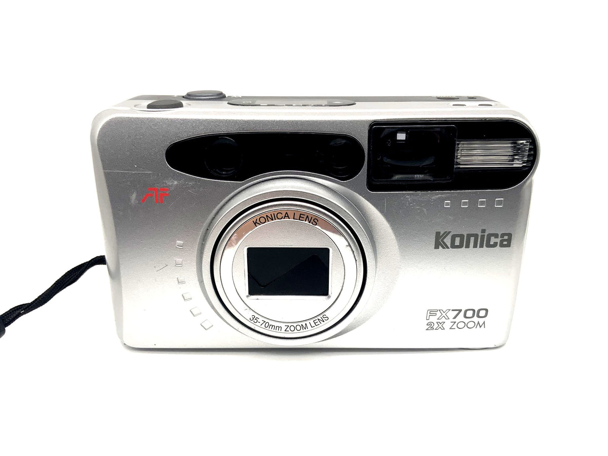 Konica FX700 Point&amp;Shoot with 35-70mm Zoom Lens Analog Camera 35mm AF 2x Zoom