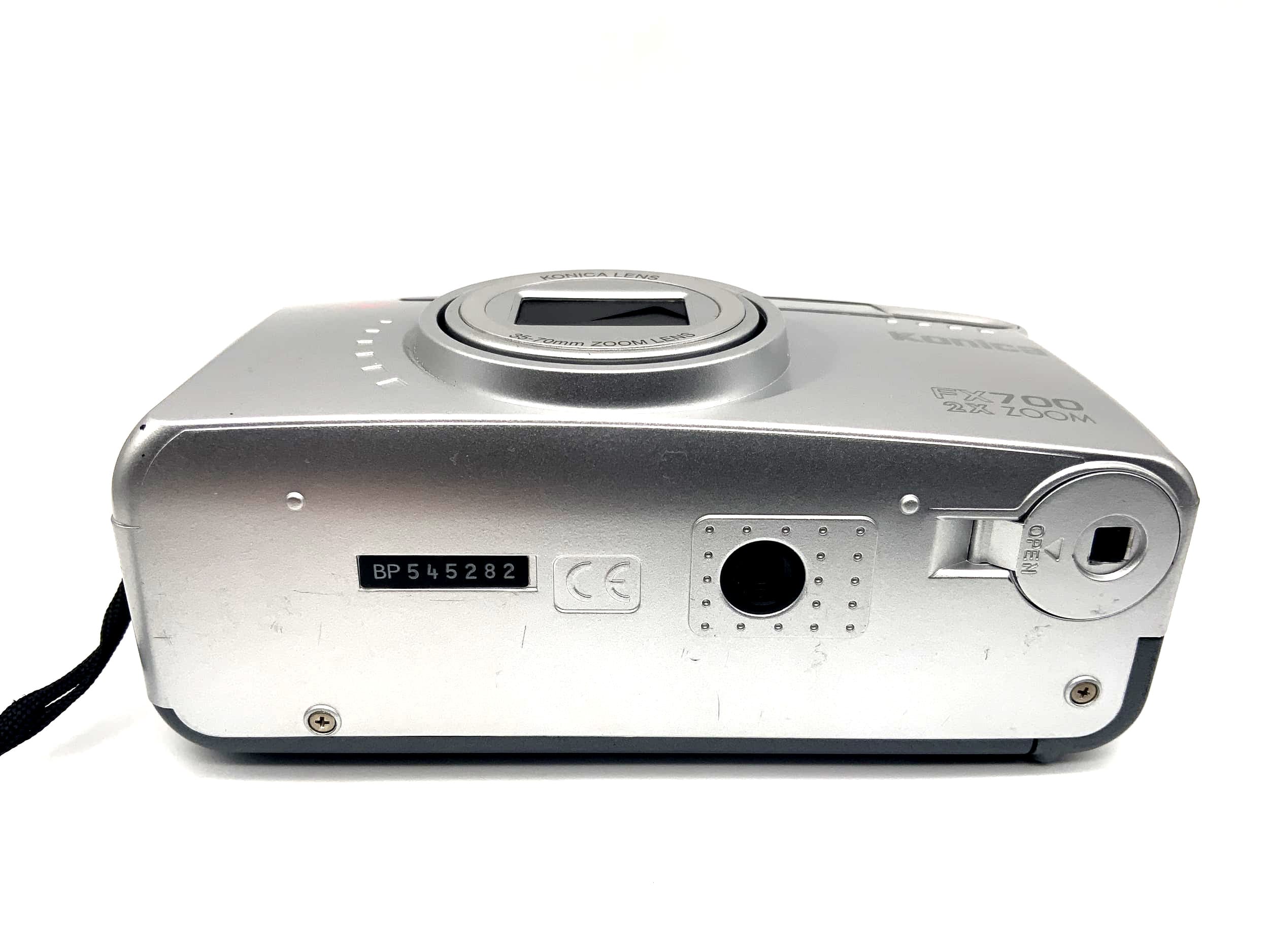 Konica FX700 Point&amp;Shoot with 35-70mm Zoom Lens Analog Camera 35mm AF 2x Zoom