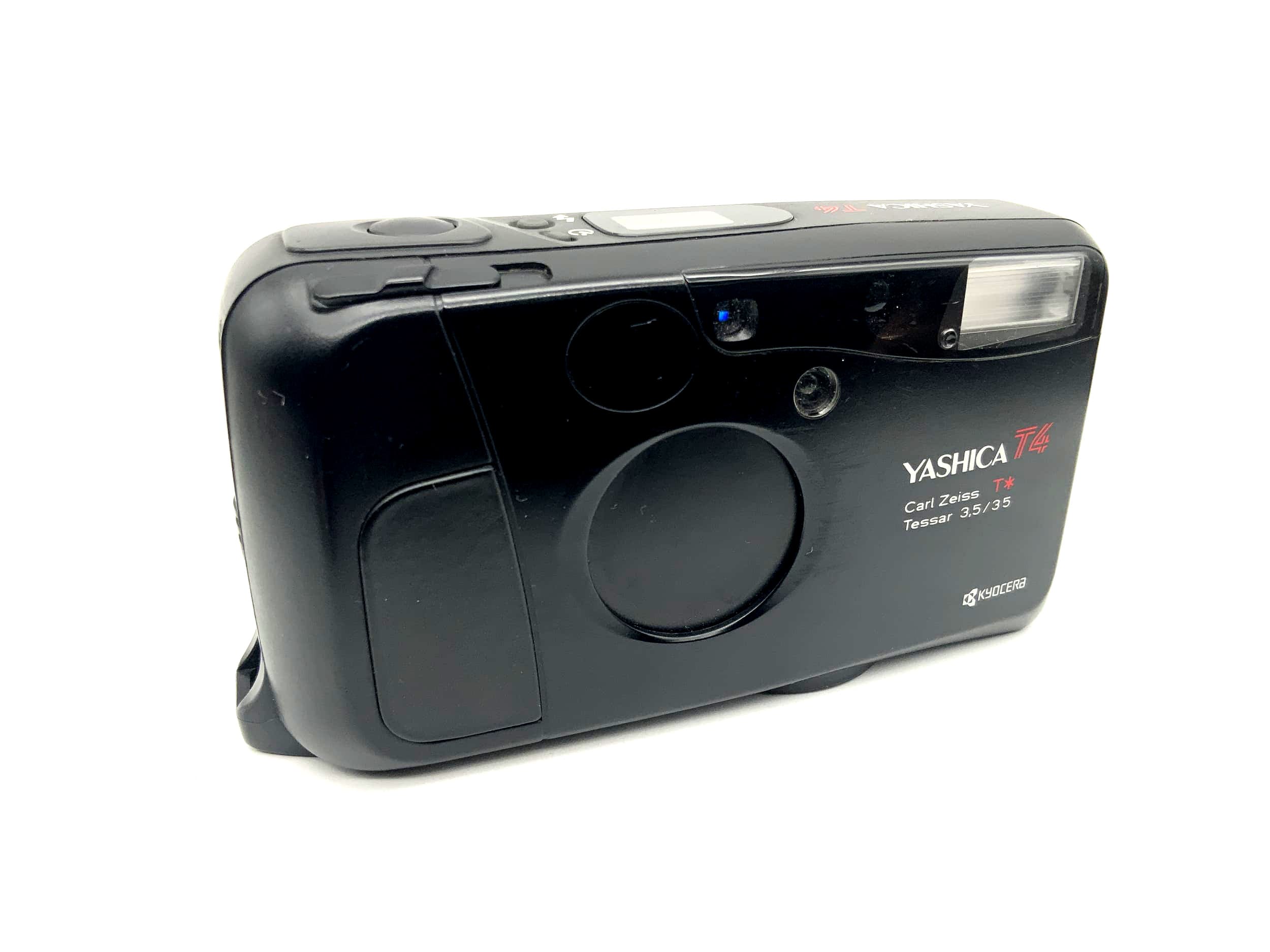 Yashica T4 Point&amp;Shoot with Carl Zeiss Tessar 3.5/35 analog camera 35mm Kyocera