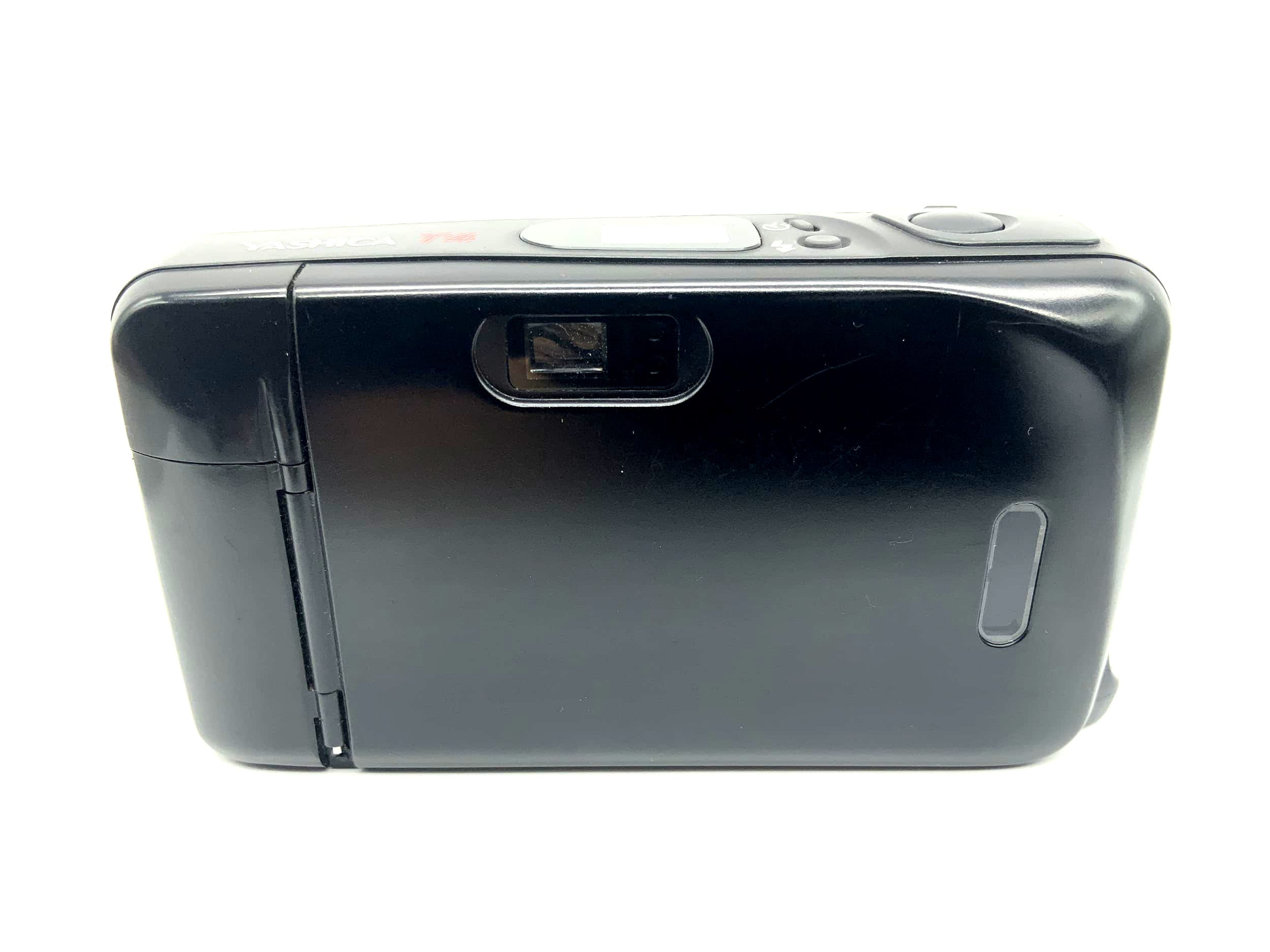 Yashica T4 Point&amp;Shoot with Carl Zeiss Tessar 3.5/35 analog camera 35mm Kyocera