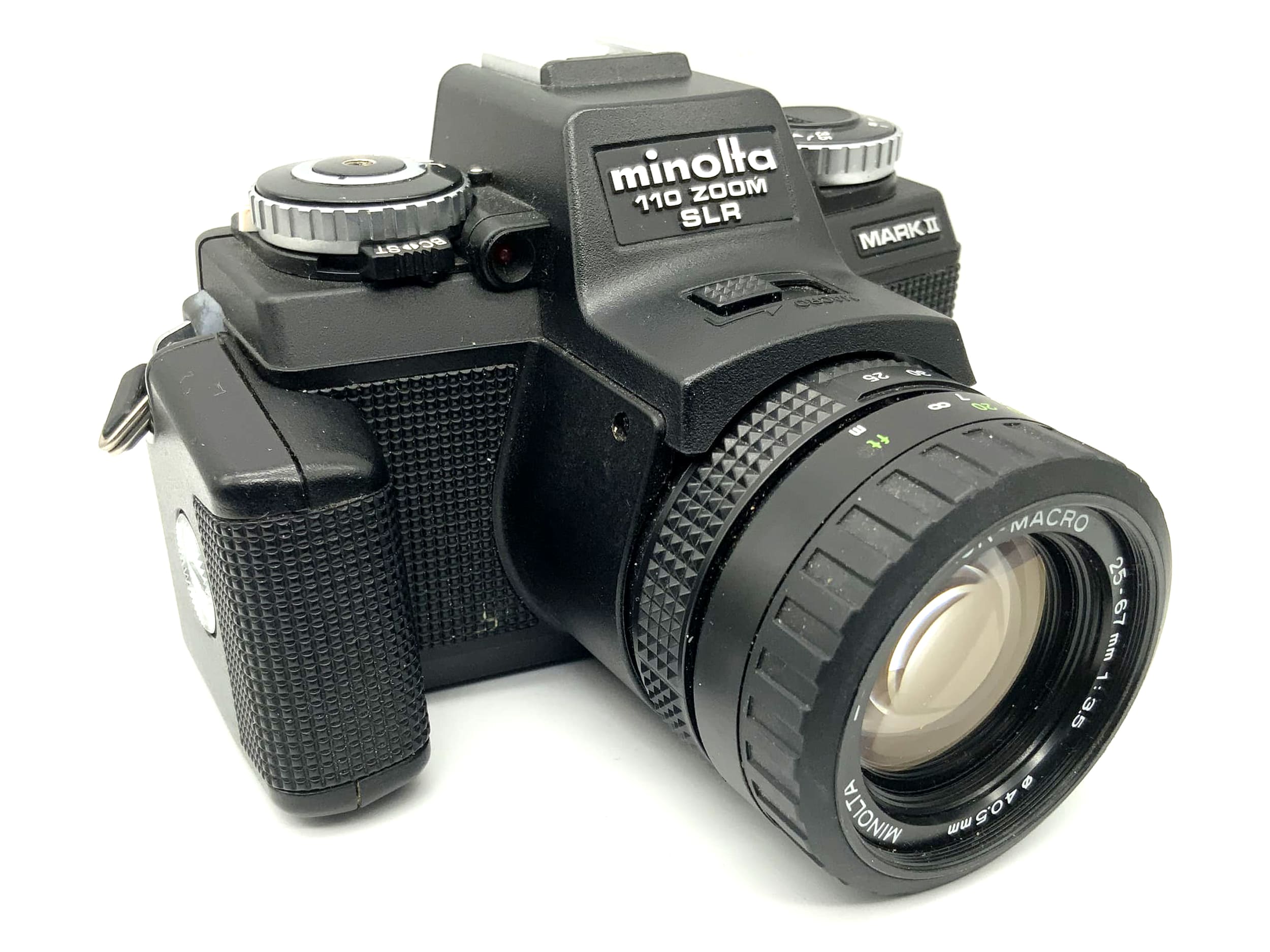 Minolta 110 Zoom Mark II with Zoom Rokkor-Macro 25-67mm 1:3.5 SLR (Single-lens reflex)