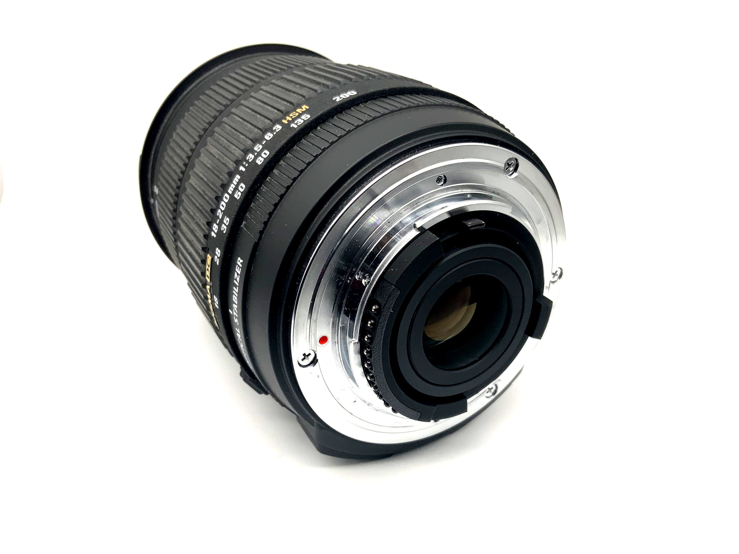 Sigma 18-200mm 1:3.5-6.3 Lens DC OS HSM Optical Stabilizer Zoom (Nikon AF-S)