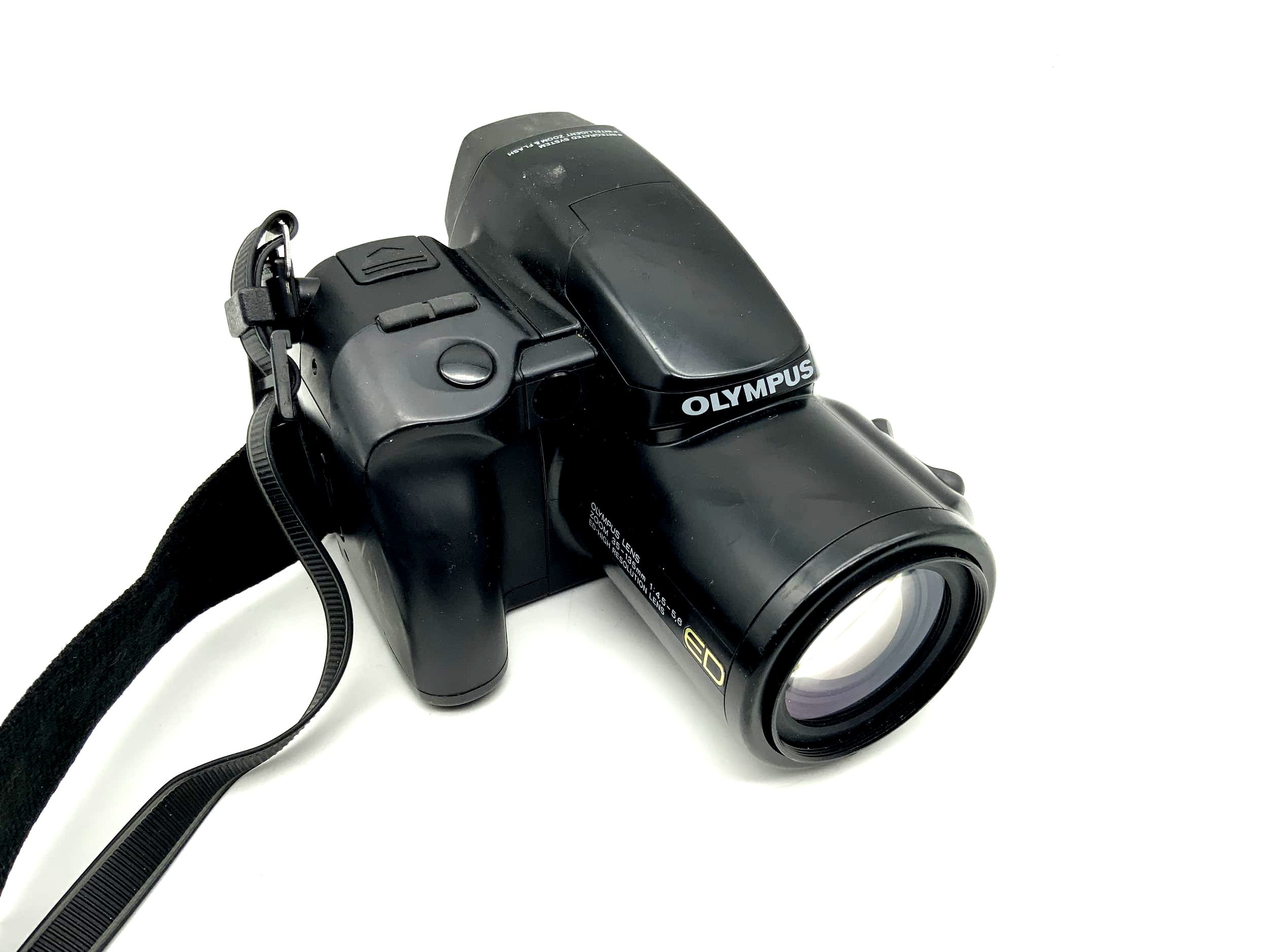 Olympus IS-1000 Bridge camera with Zoom Lens ED 35-135mm 1:4.5-5.6