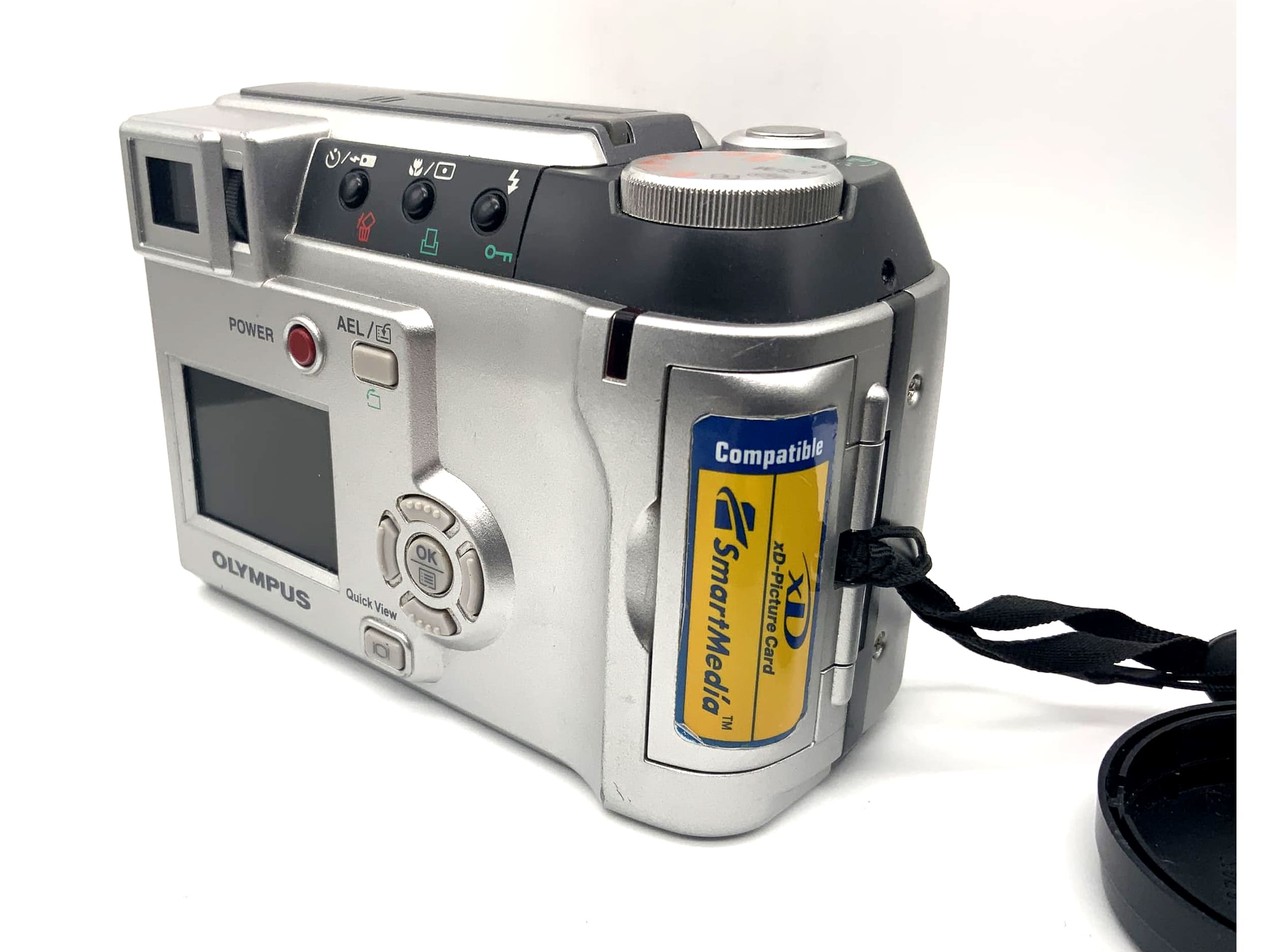 Olympus C-730 Ultra Zoom with Zoom Lens AF 5.9-59mm 1:2.8-3.5 3.2 MP Camedia