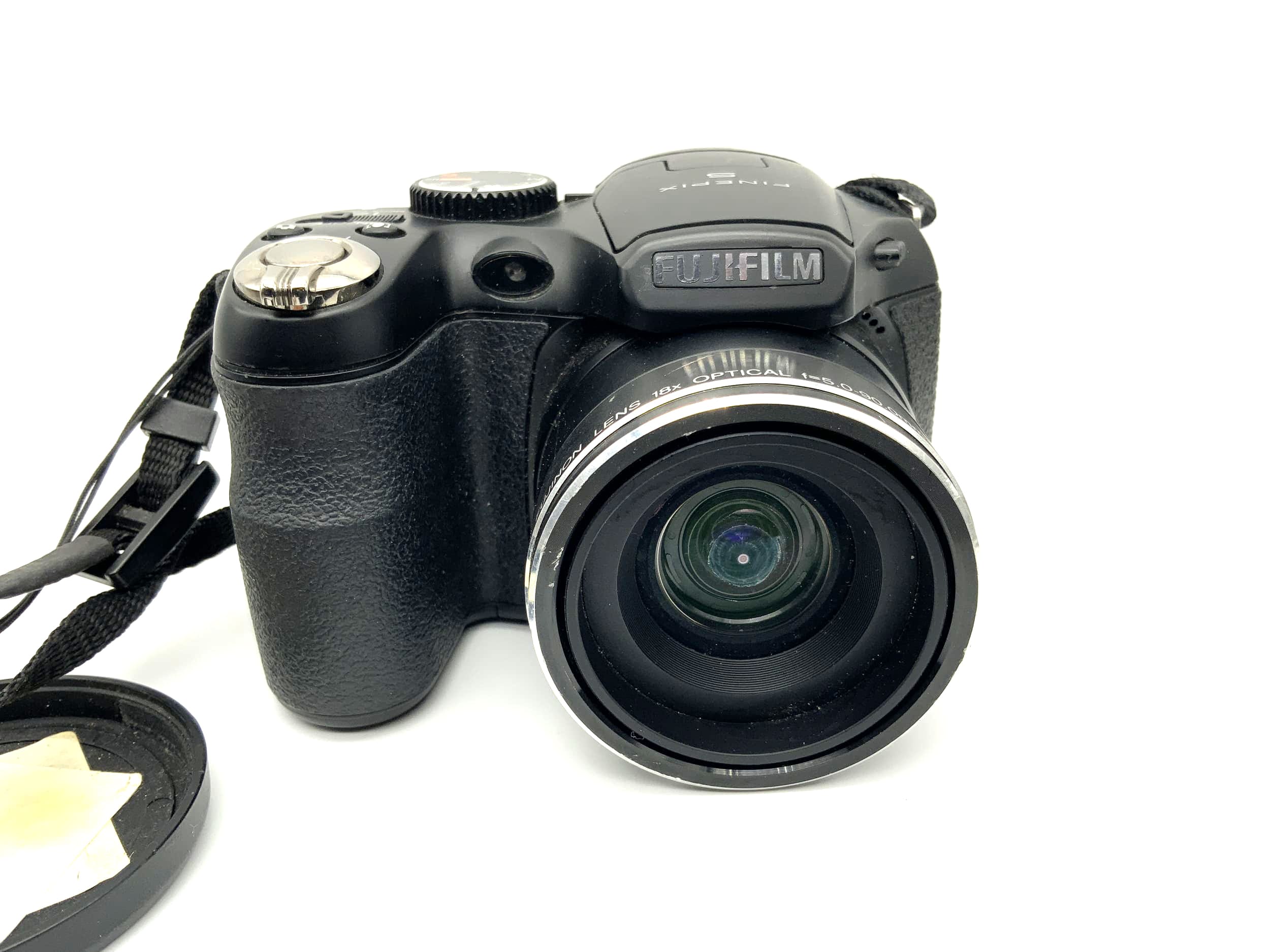 Fujifilm Finepix S2980 with 18x optical zoom f=5.0-90.0mm 1:3.1-5.6 14 MP