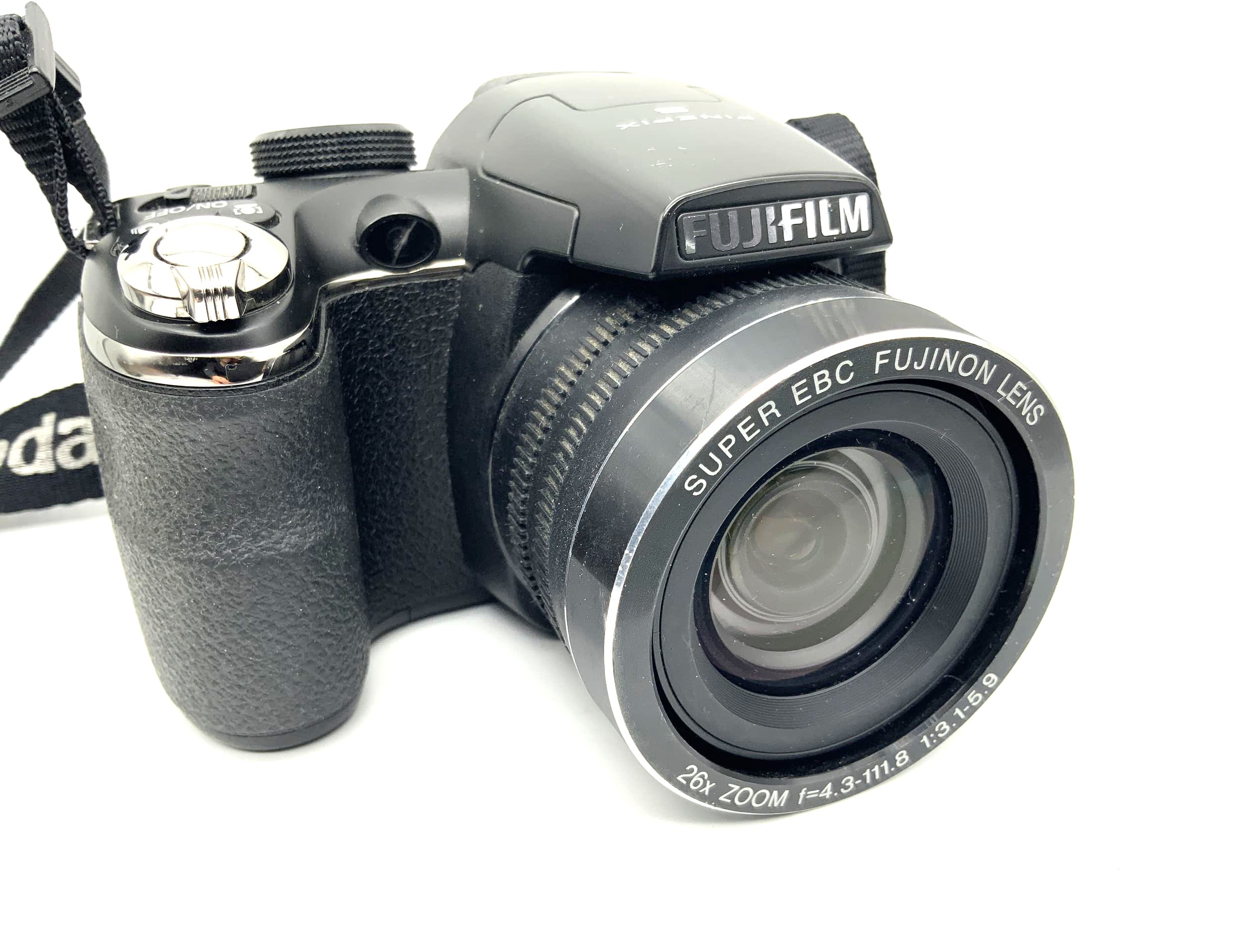 Fujifilm Finepix S4300 with Super EBC Lens 26x Zoom f=4.3-111.8mm 1:3.1-5.9 14 MP