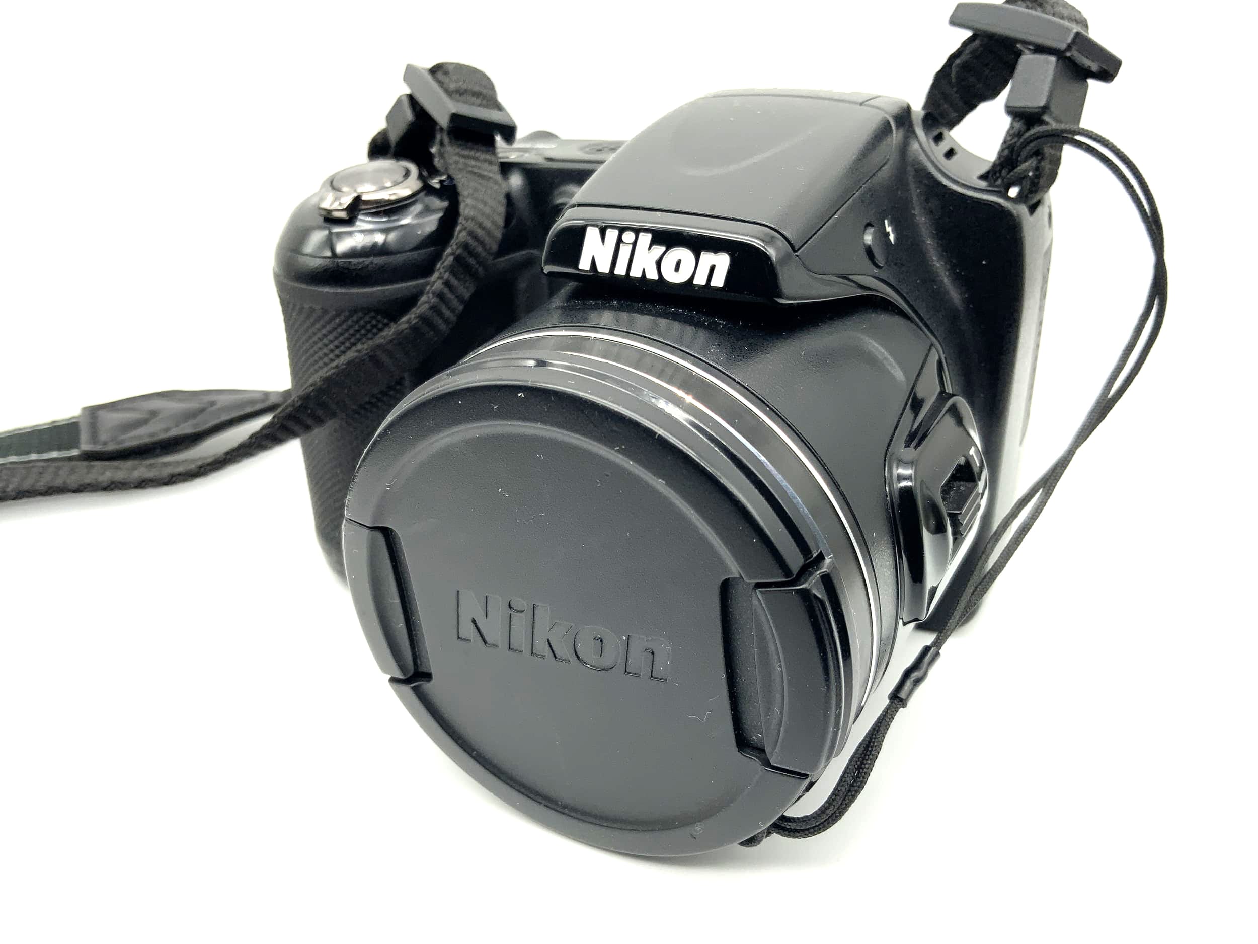 Nikon Coolpix L820 with Nikkor 30x Wide ED VR 4.0-120mm 1:3.0-5.8 Full HD 16.0 MP
