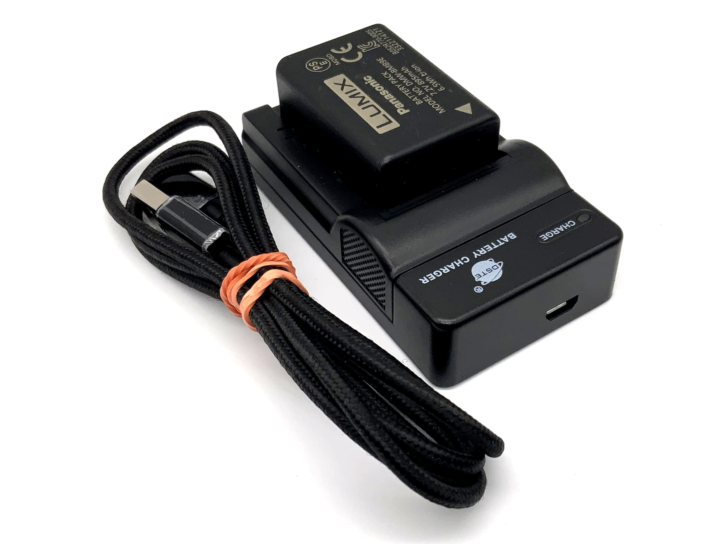 Panasonic Lumix DMC-FZ100 with Leica DC Vario-Elmarit 25mm Wide 24x Full HD 14 MP