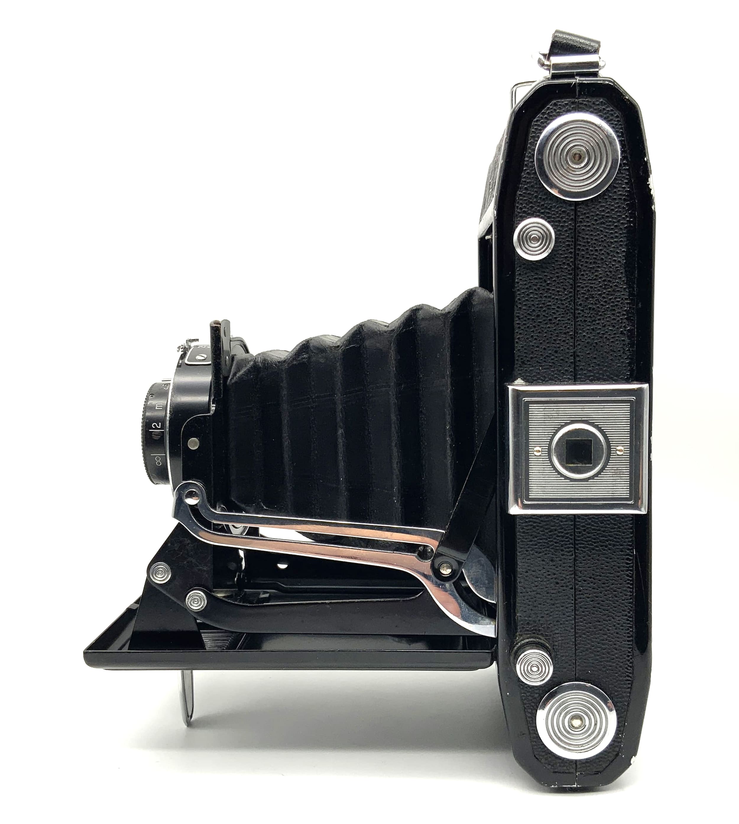 Zeiss Ikon 515/2 folding camera with Novar Anastigmat 1:6.3 10.5cm Derval