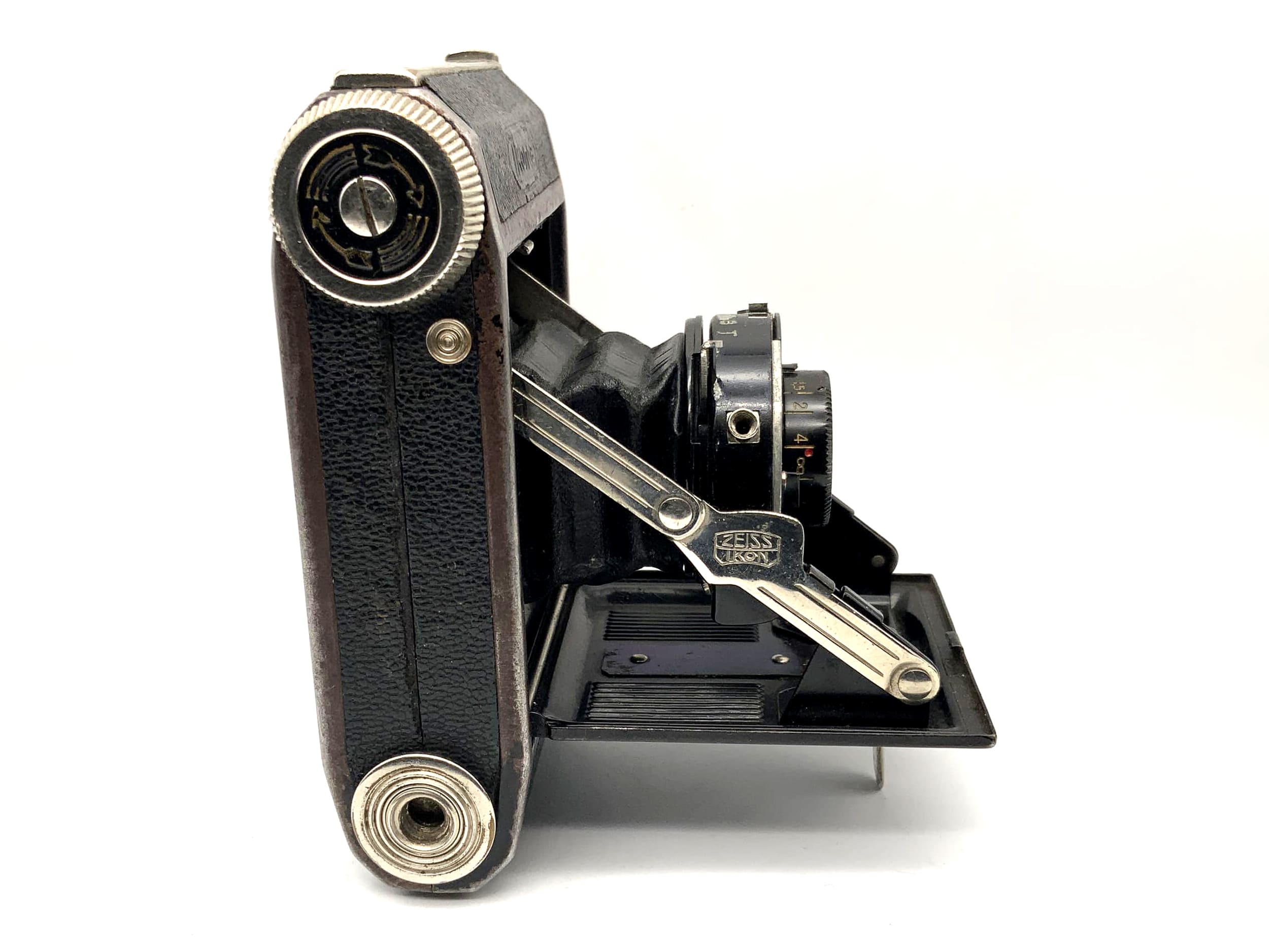 Zeiss Ikon Baby Ikonta 520/18 with Novar Anastigmat 1:4.5 F=5cm Derval (3x4)
