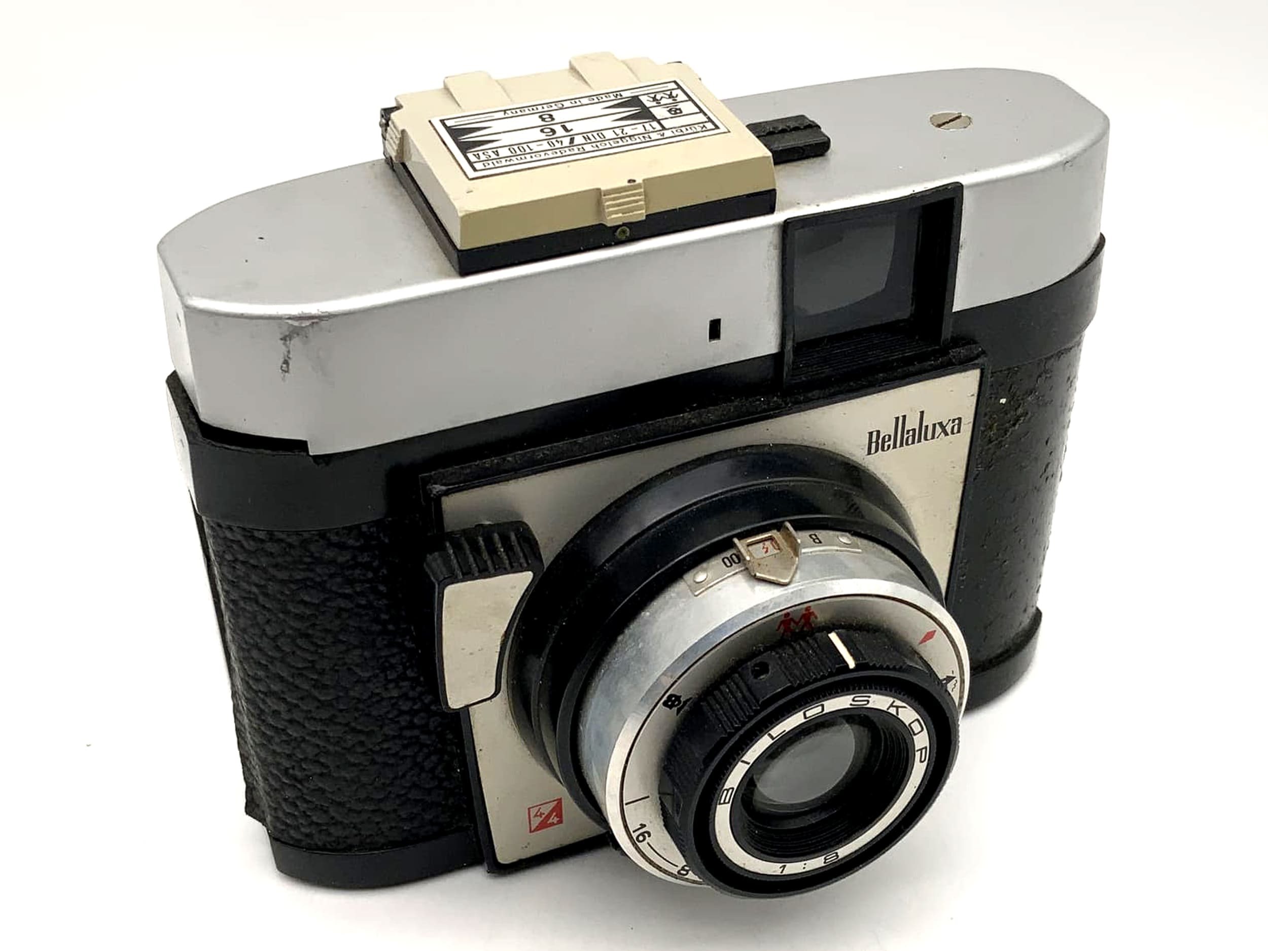 Bilora Bellaluxa roll film camera with biloscope 1:8 roll film analog camera camera