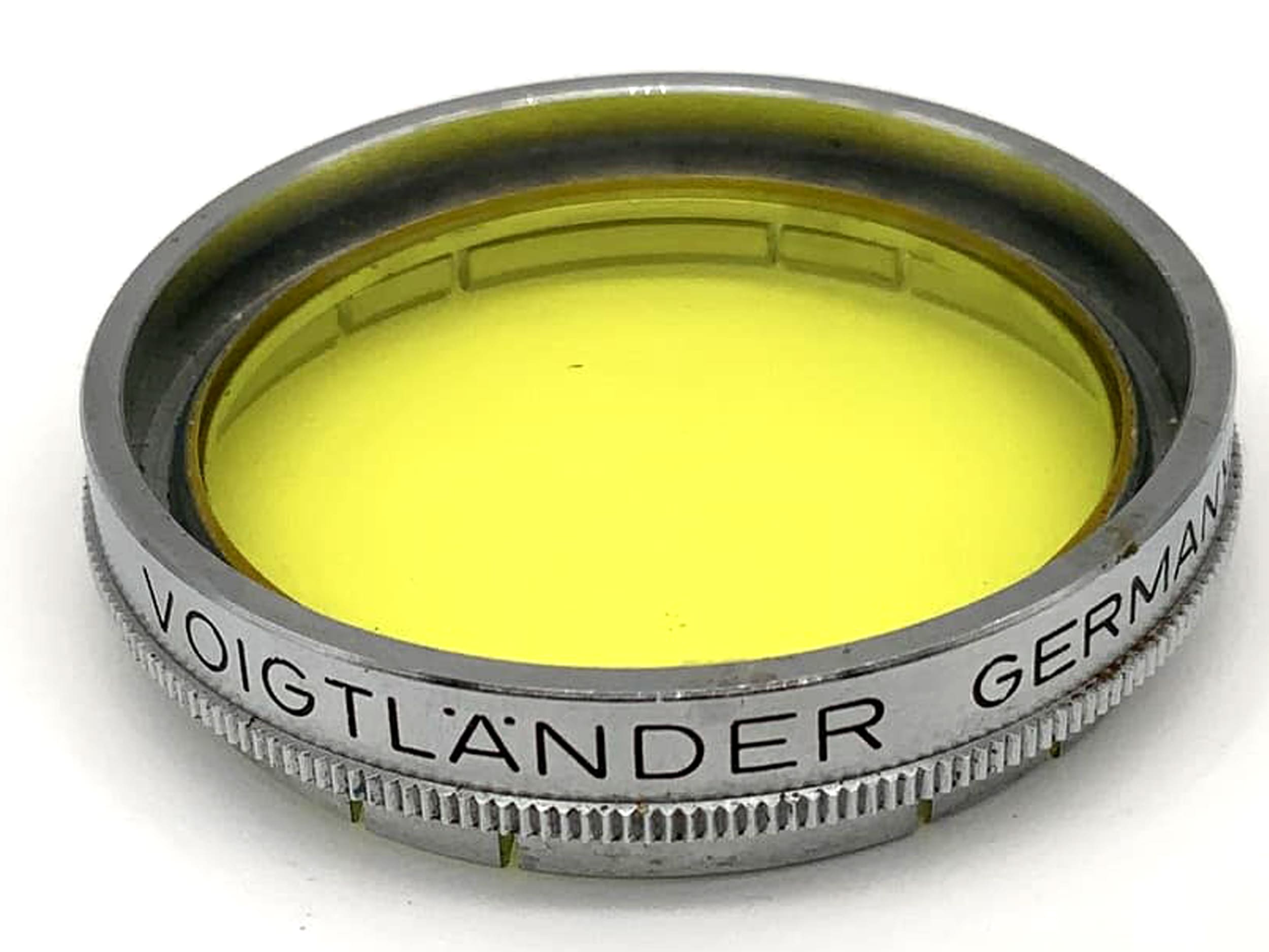 Voigtländer Color Filter 32mm Yellow 301/32 AR G 1.5x LW -0.5 Slip On