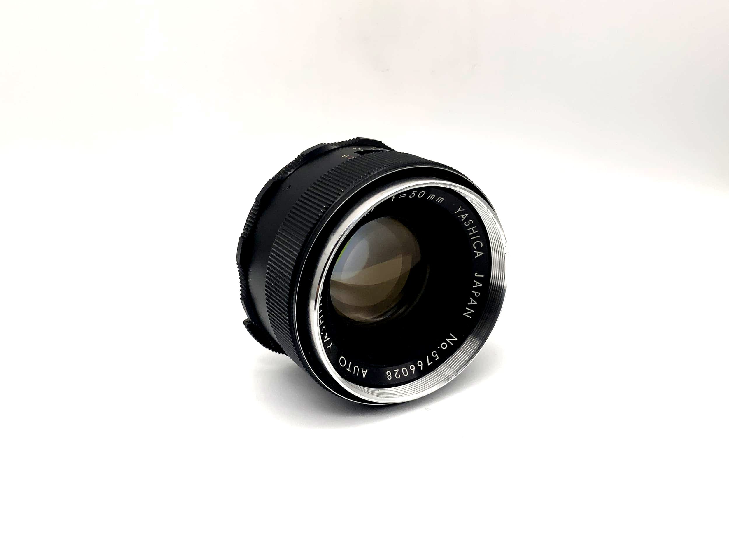 Yashica 50mm 1:1.7 Lens Auto Yashica DX Camera Lens (M42)