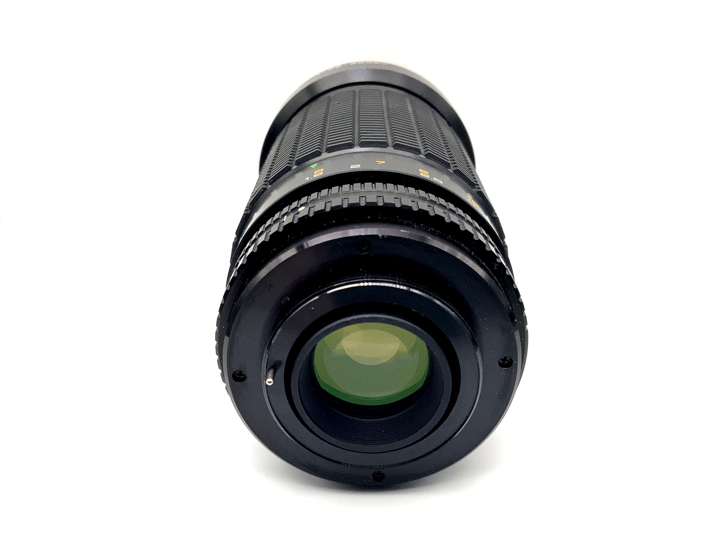 Revuenon 28-200mm 1:4.0-5.6 Lens Auto Zoom MC Macro Camera Lens (M42)