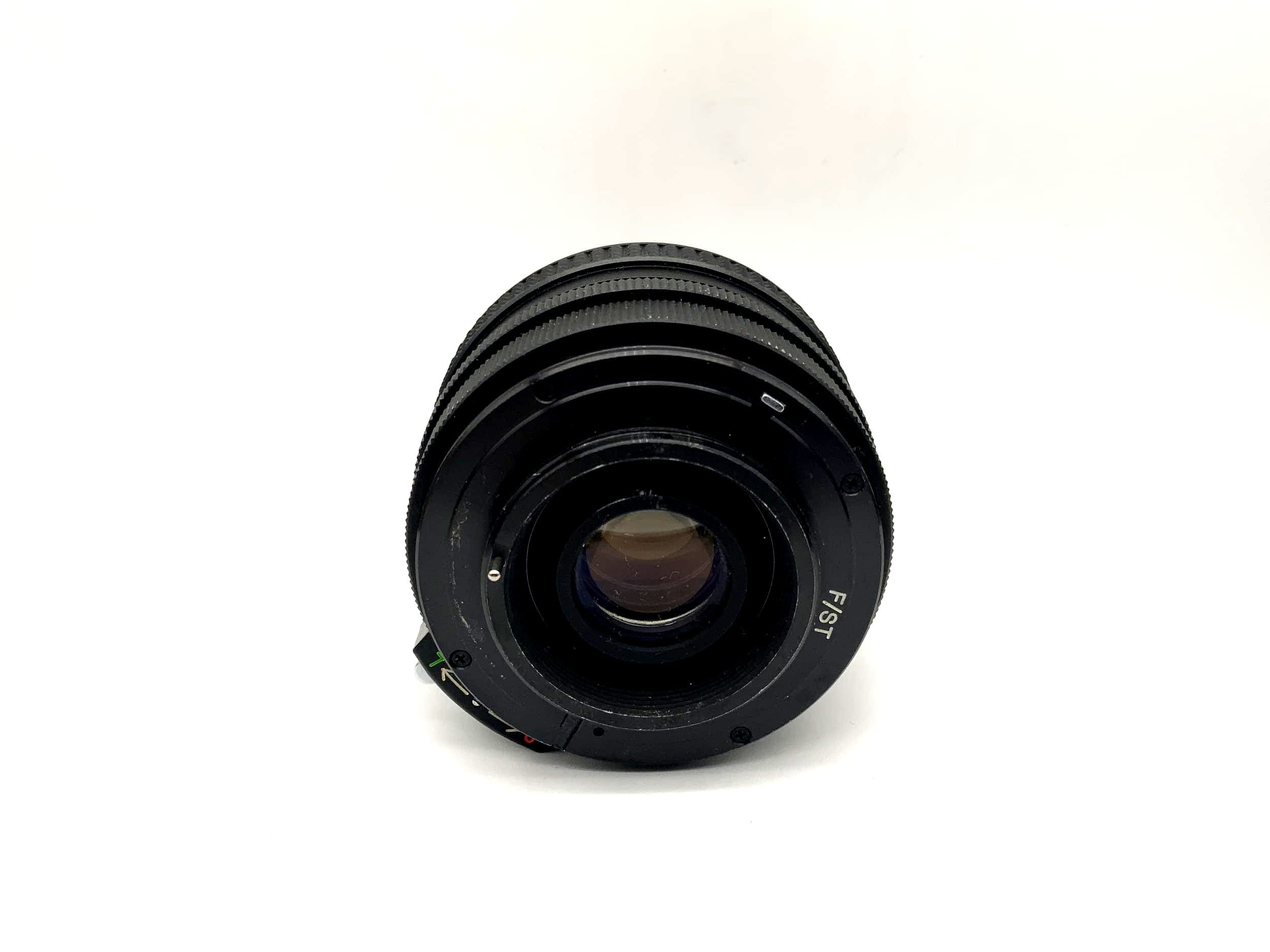 Vivitar 28mm 1:2.5 Auto Wide-Angle Camera Lens (M42)