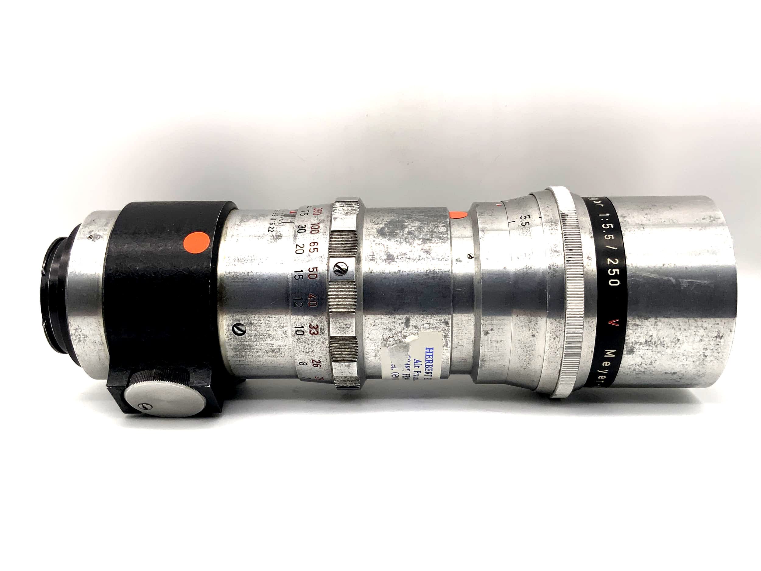 Meyer Optik Görlitz 250mm 1:5.5 lens red V Telemegor camera lens (Exa)