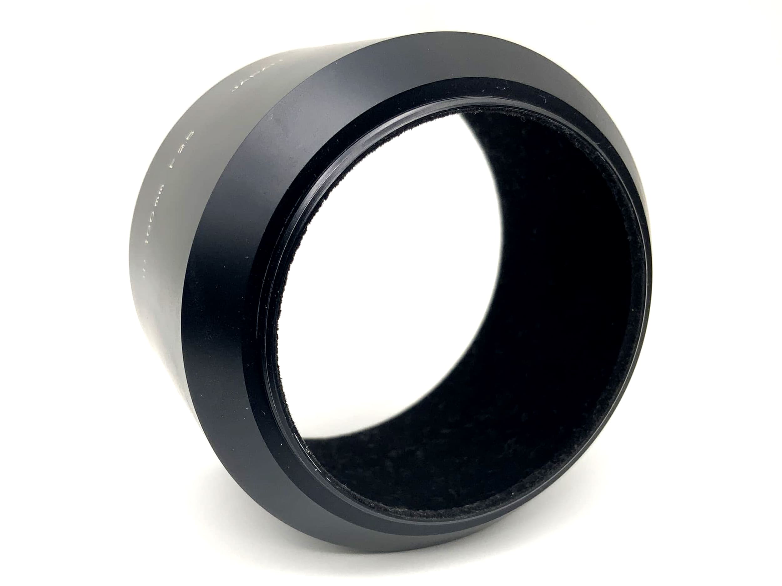 Minolta MD 100mm F2.5 Lens Hood