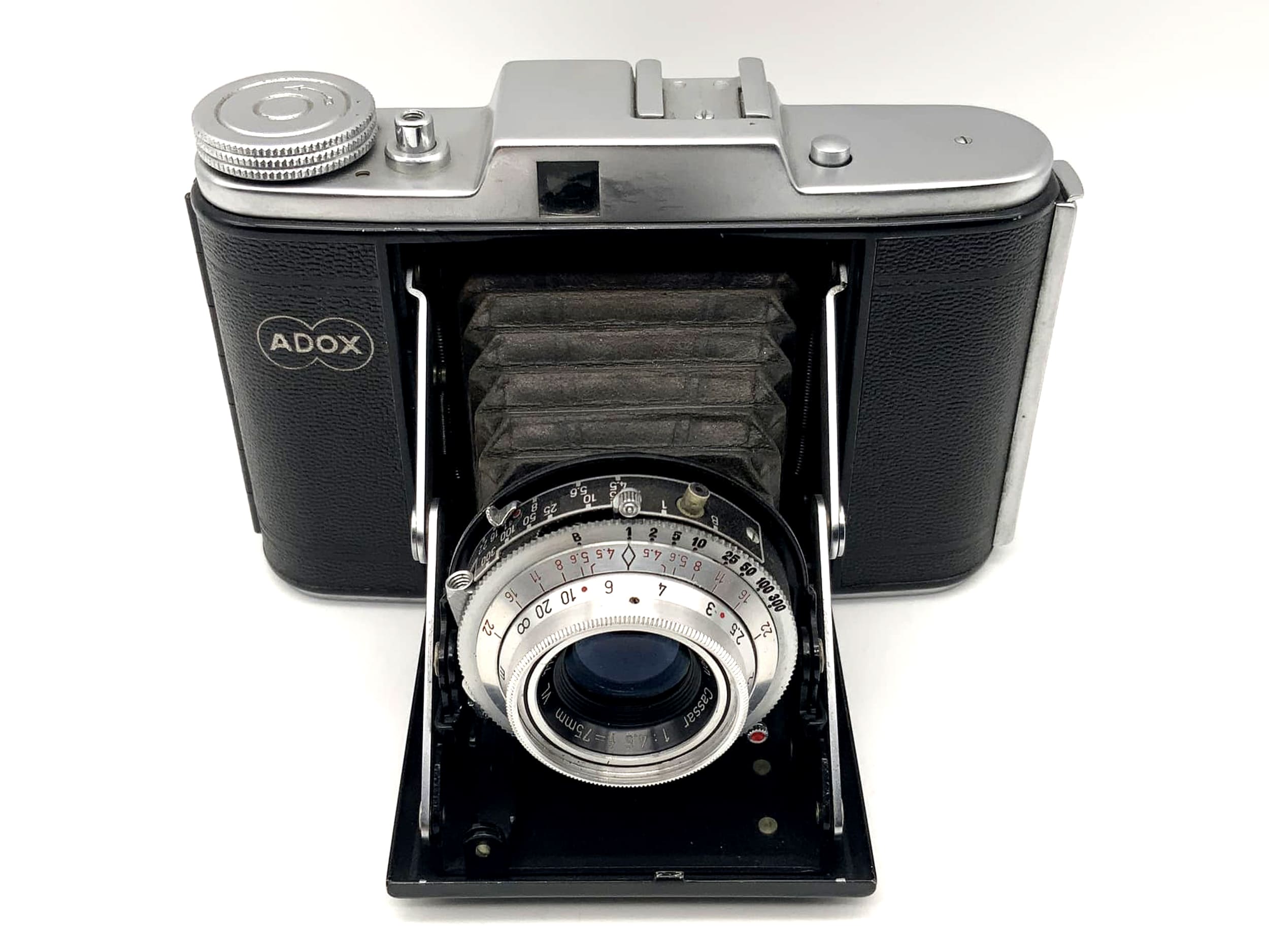 Adox Golf folding camera with Steinheil Munich Cassar 1:4.5 f=75mm Prontor-S