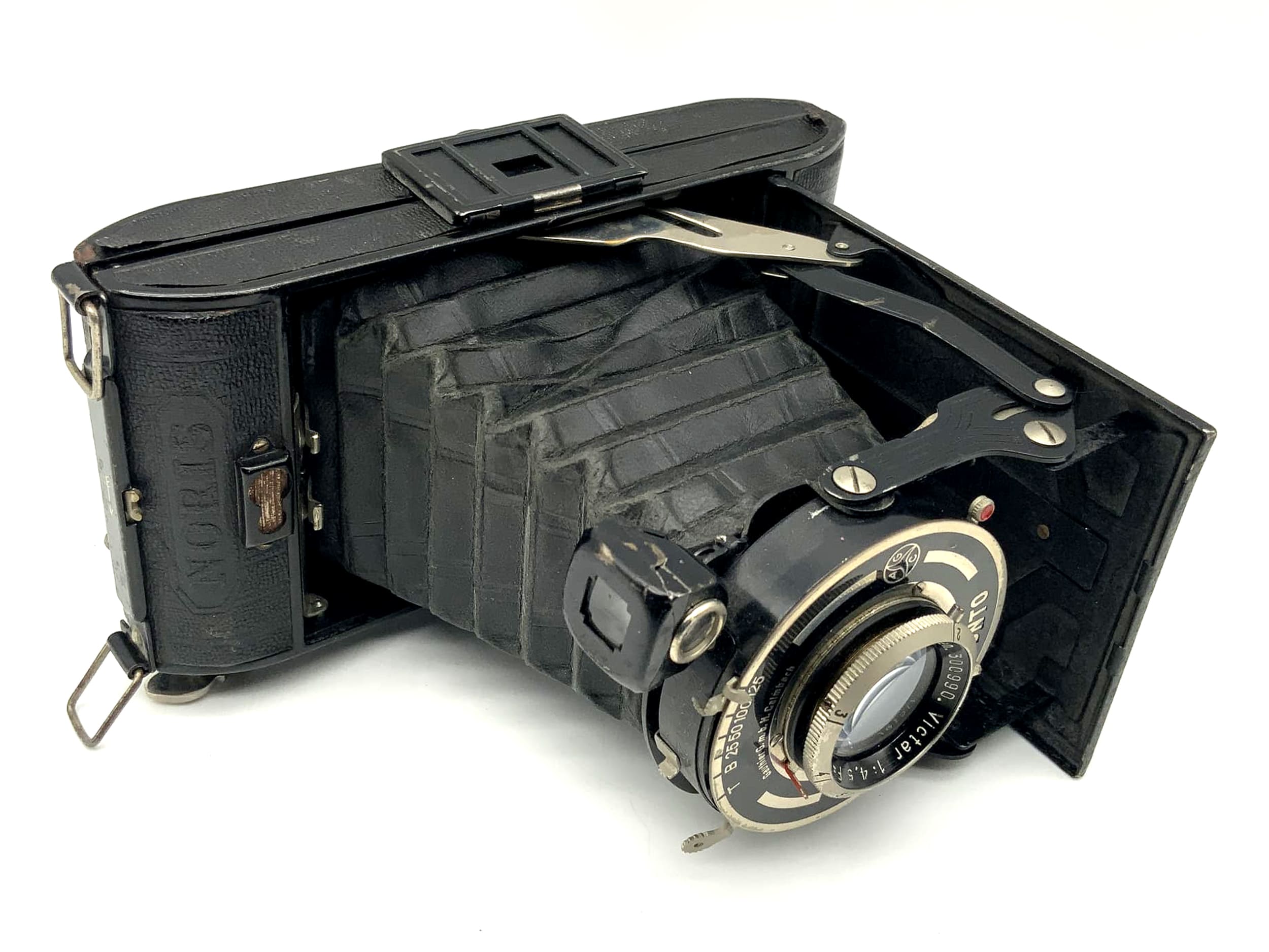 Noris folding camera with Victar 1:4.5 F=10.5cm Ludwig Dresden Pronto