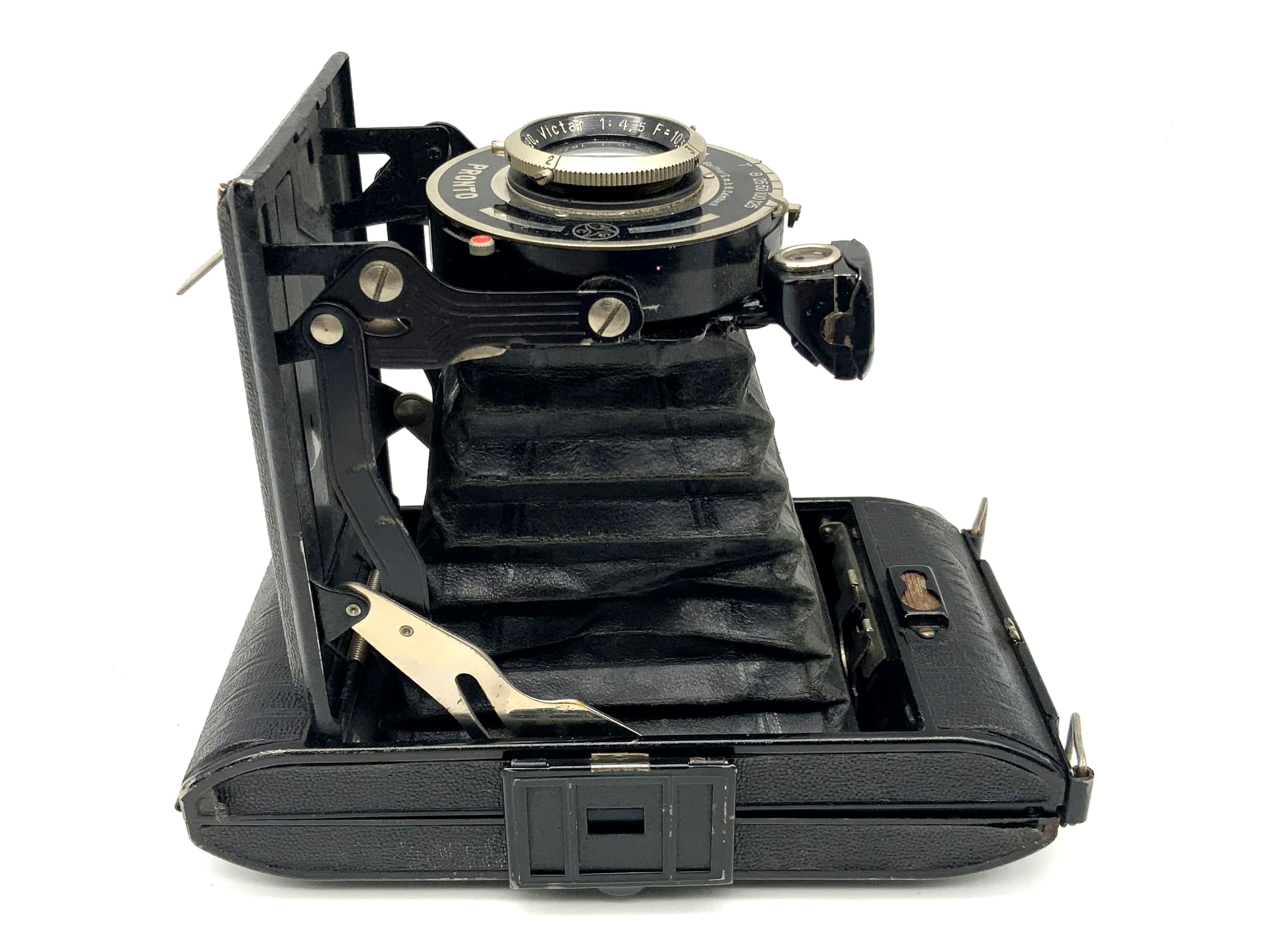 Noris folding camera with Victar 1:4.5 F=10.5cm Ludwig Dresden Pronto