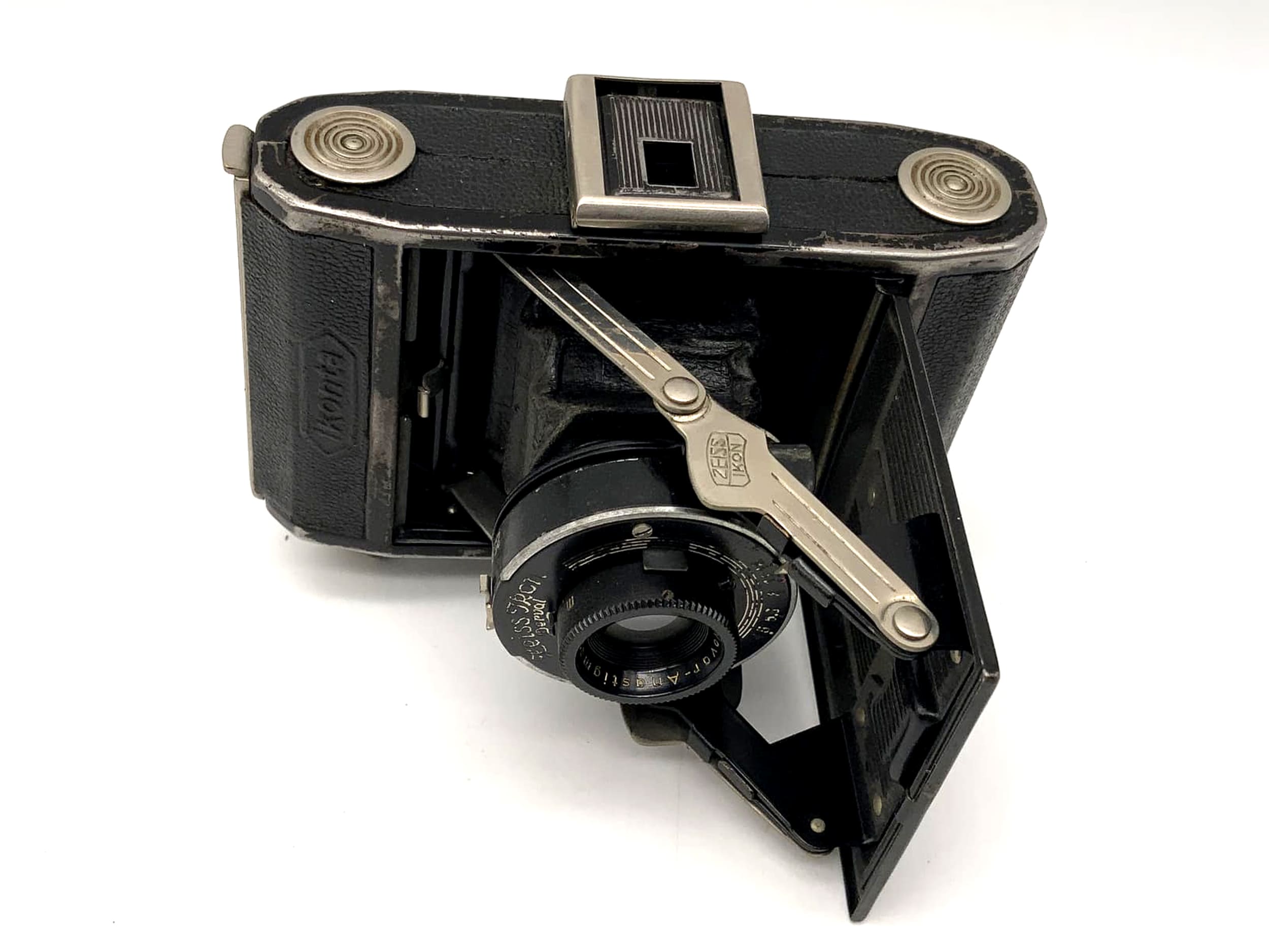 Zeiss Ikon Ikonta 520/18 folding camera with Novar Anastigmat 1:4.5 F=5cm Derval