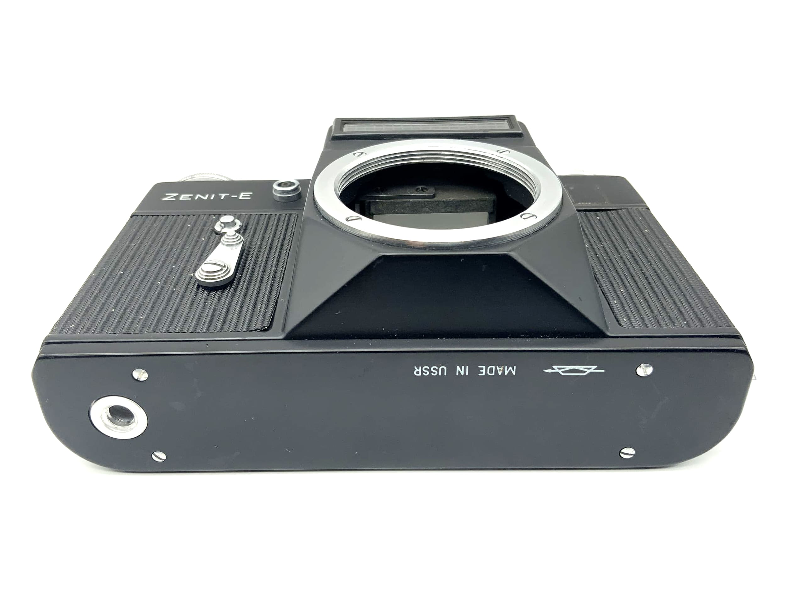KMZ Zenit-E 35mm SLR analog camera body (M42)