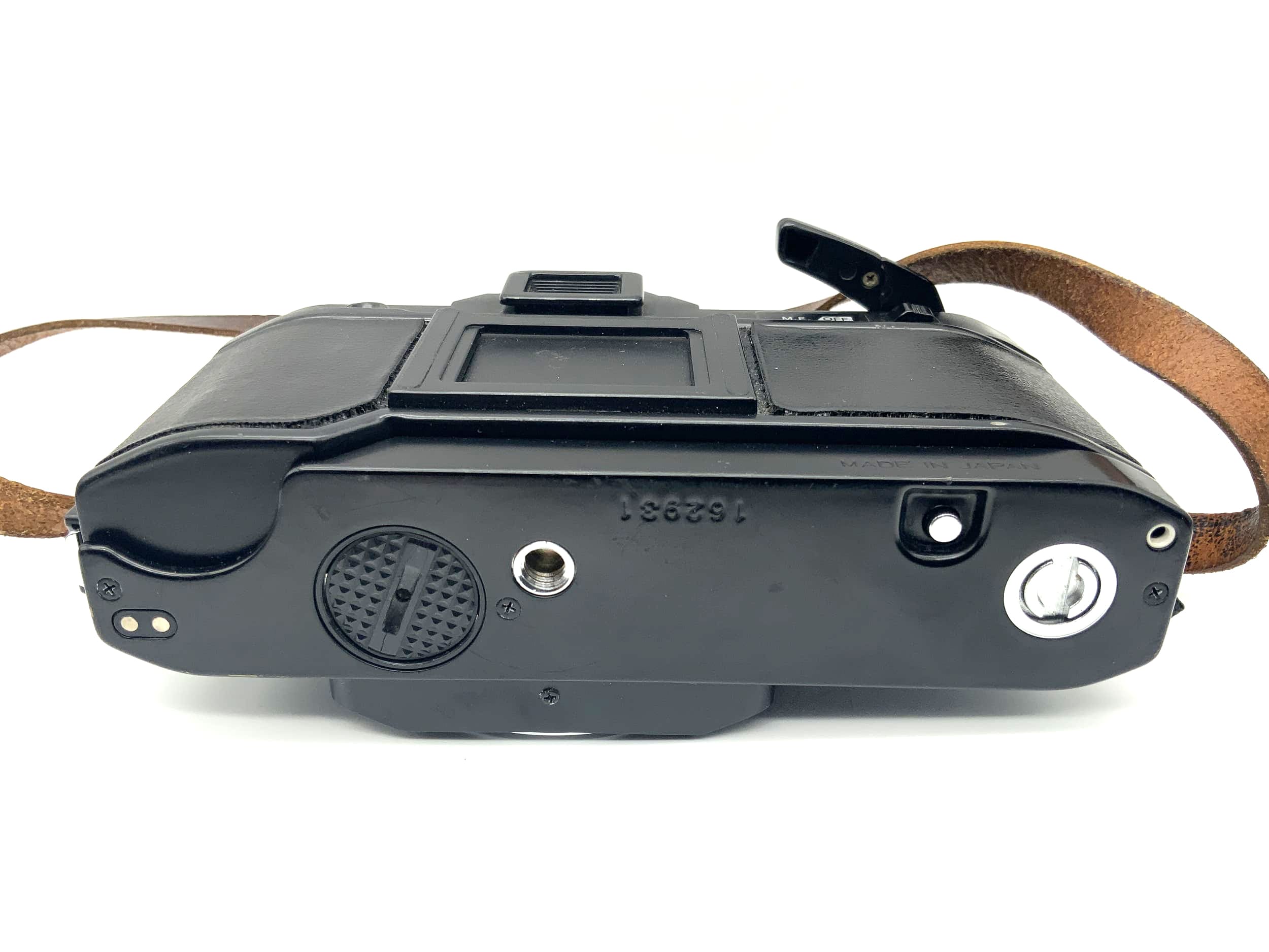 Konica Autoreflex T4 35mm SLR camera analog body (Konica AR)
